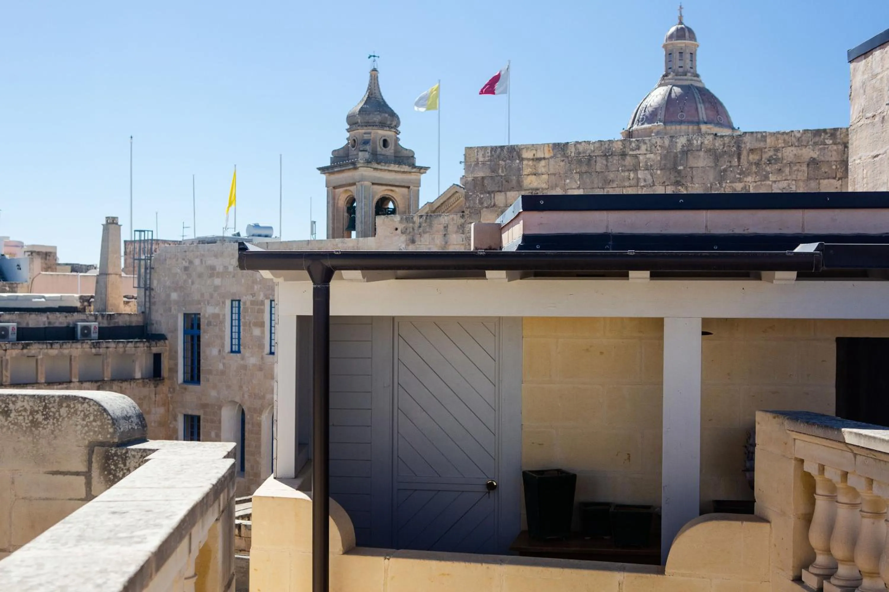 Garden in Palazzino Birgu Host Family Bed and Breakfast