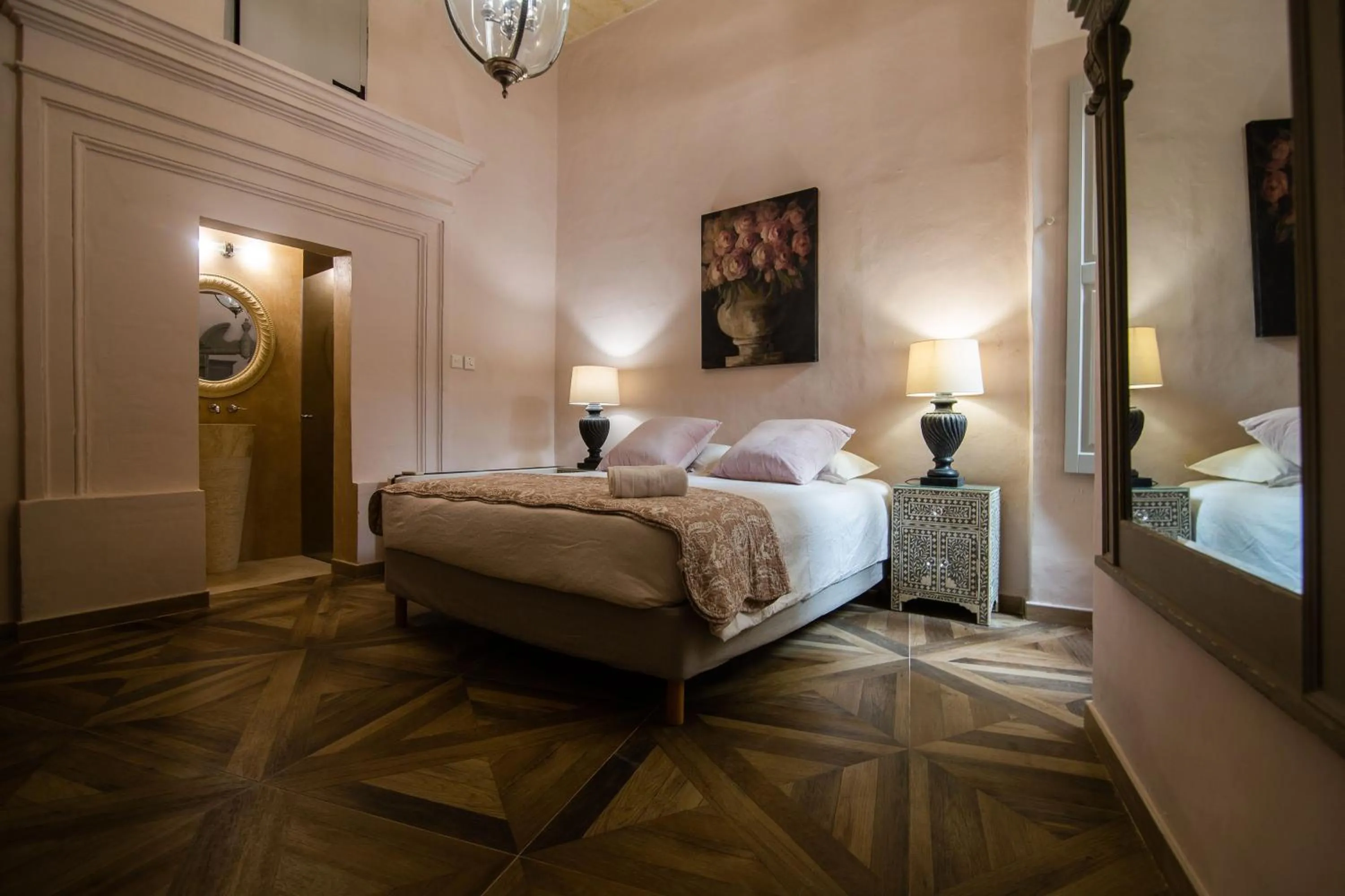 Bedroom, Bed in Palazzino Birgu Host Family Bed and Breakfast