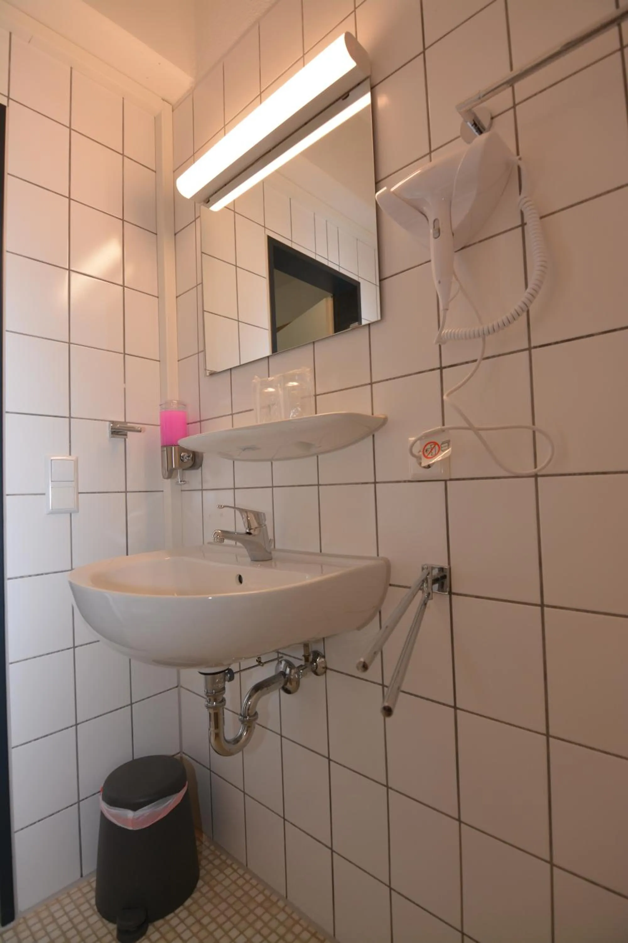 Bathroom in G&G Boardinghouse