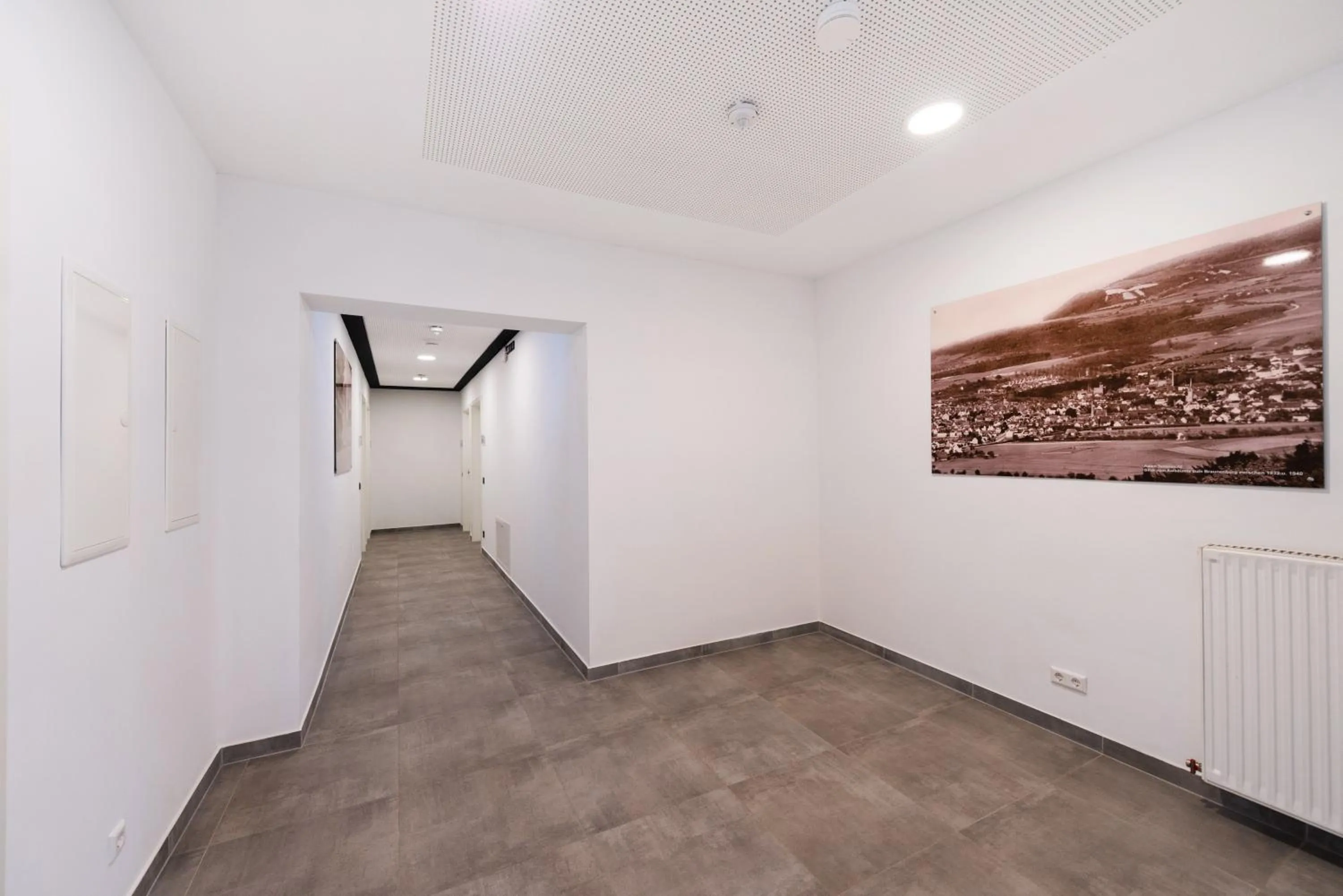 Property building in G&G Boardinghouse