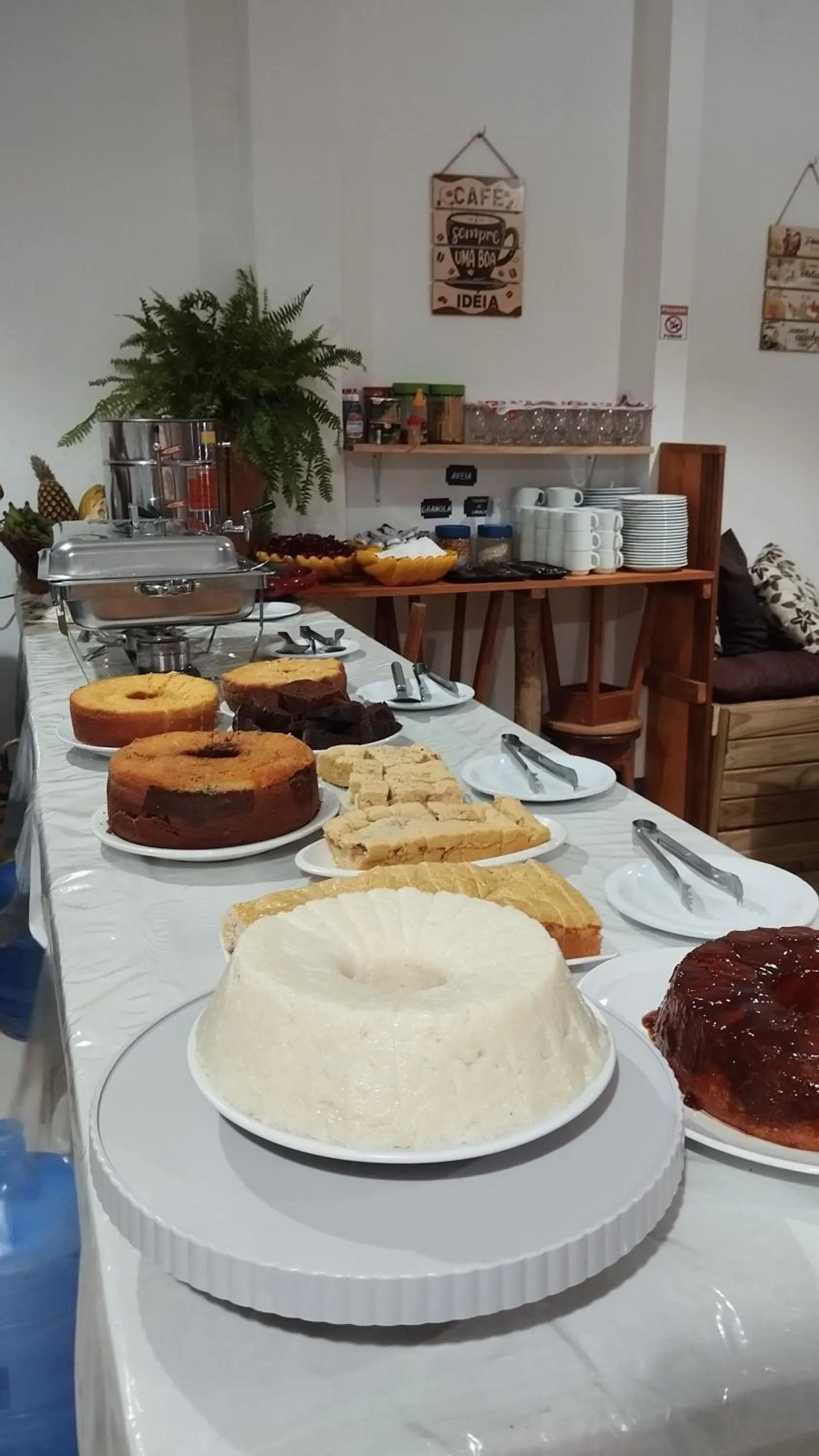 Food and drinks in Pousada Ponta da Baleia