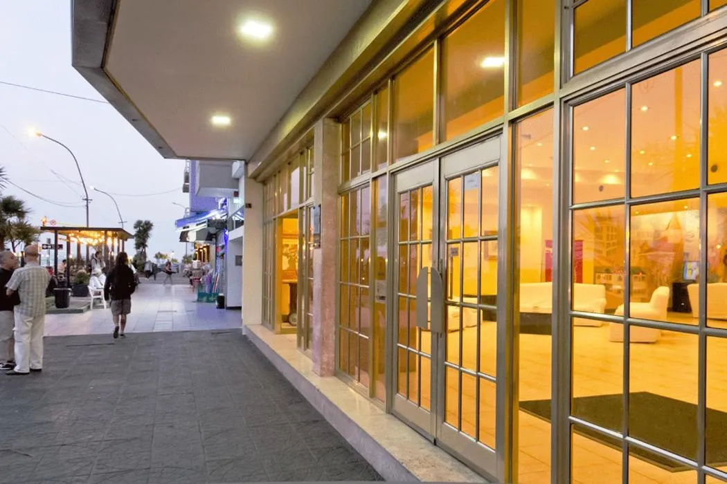 Property building in Hotel Atlántico Suites