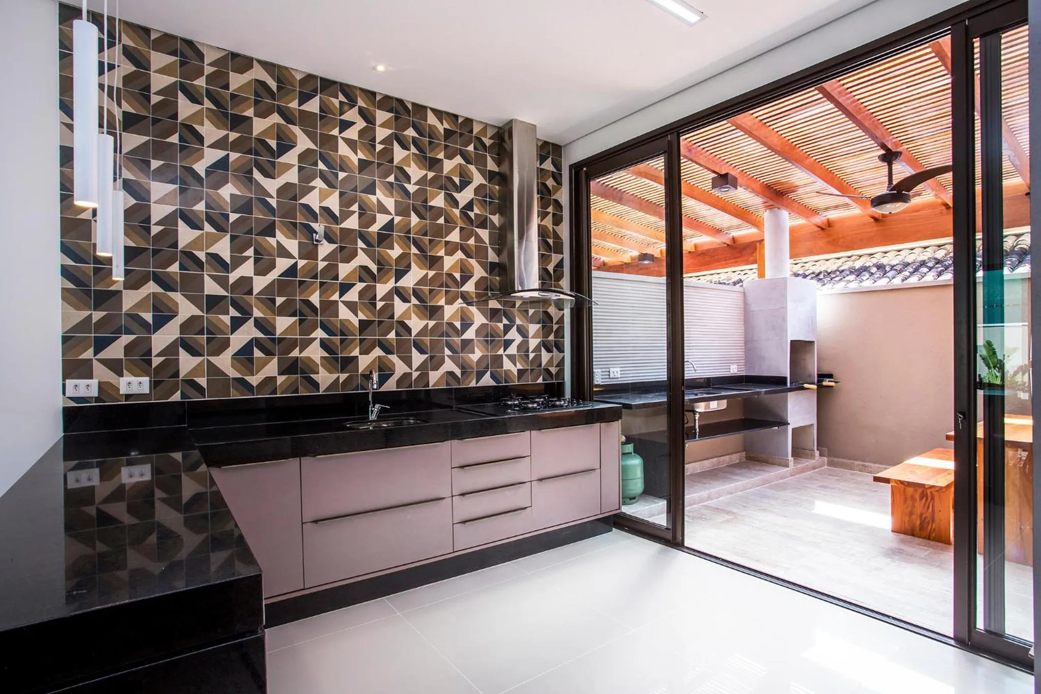 Kitchen or kitchenette in Residencial Marina Del Sol