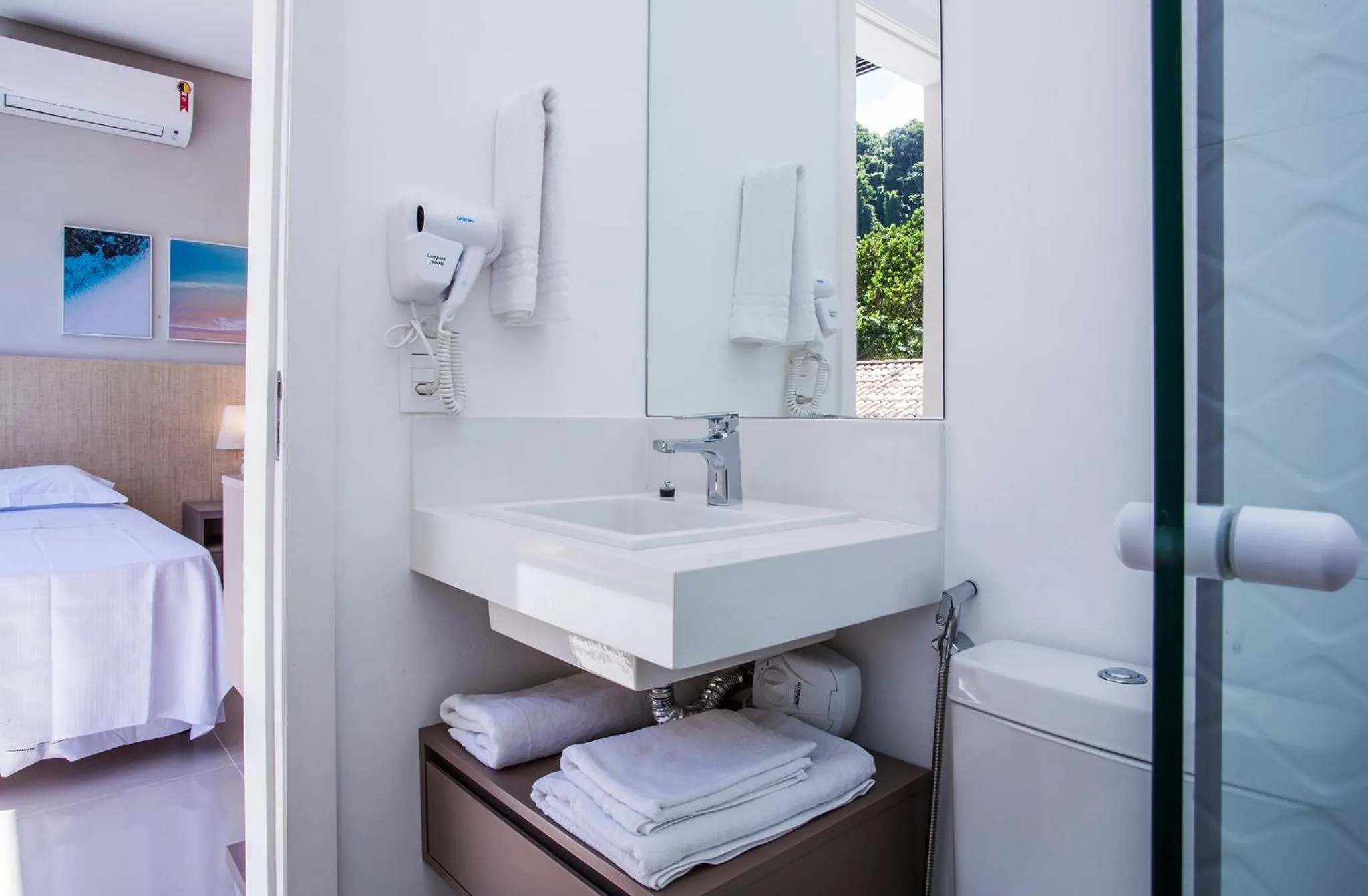 Bathroom, Bed in Residencial Marina Del Sol