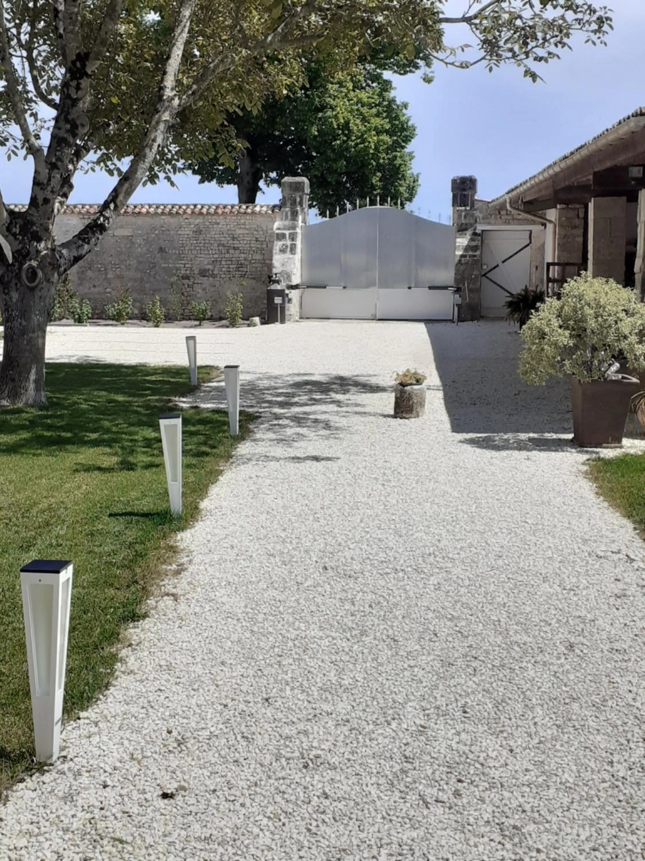 Inner courtyard view in Campagne Océan