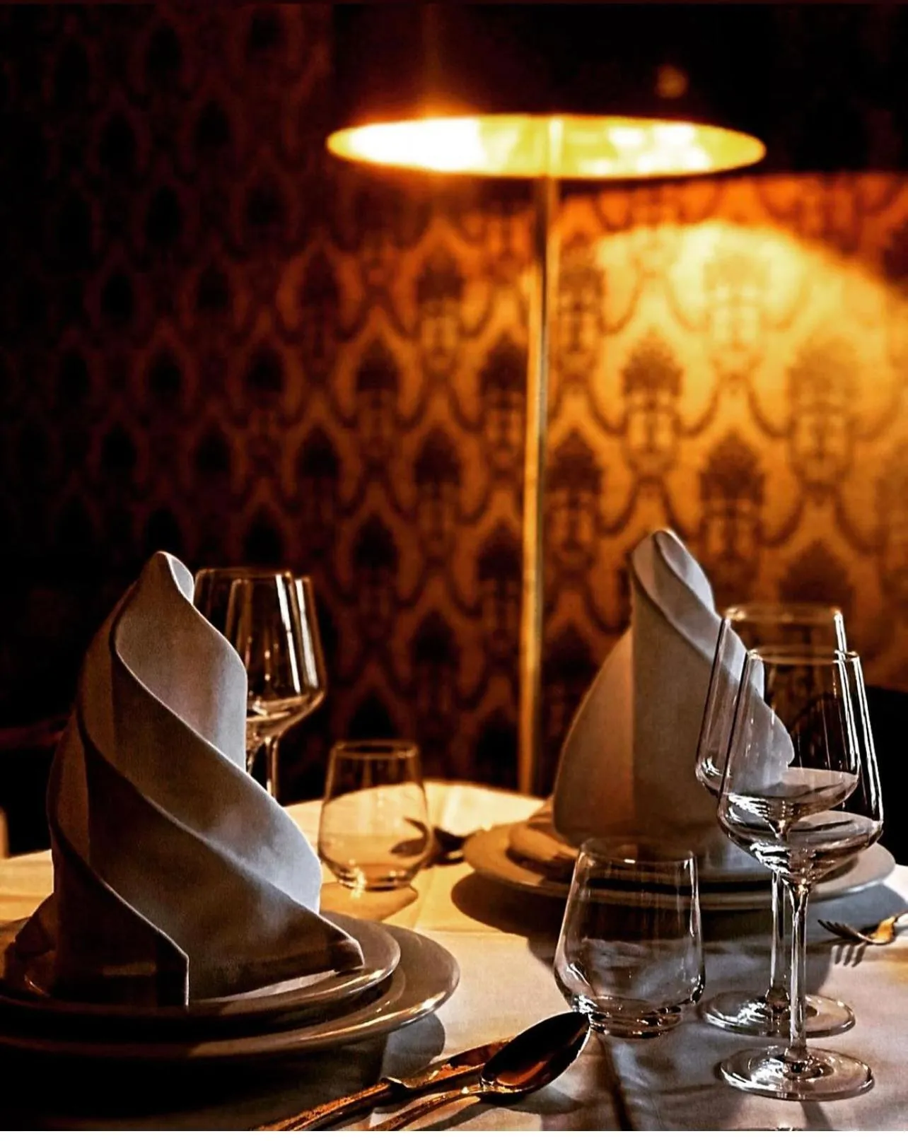 Restaurant/places to eat in Envy Hotel