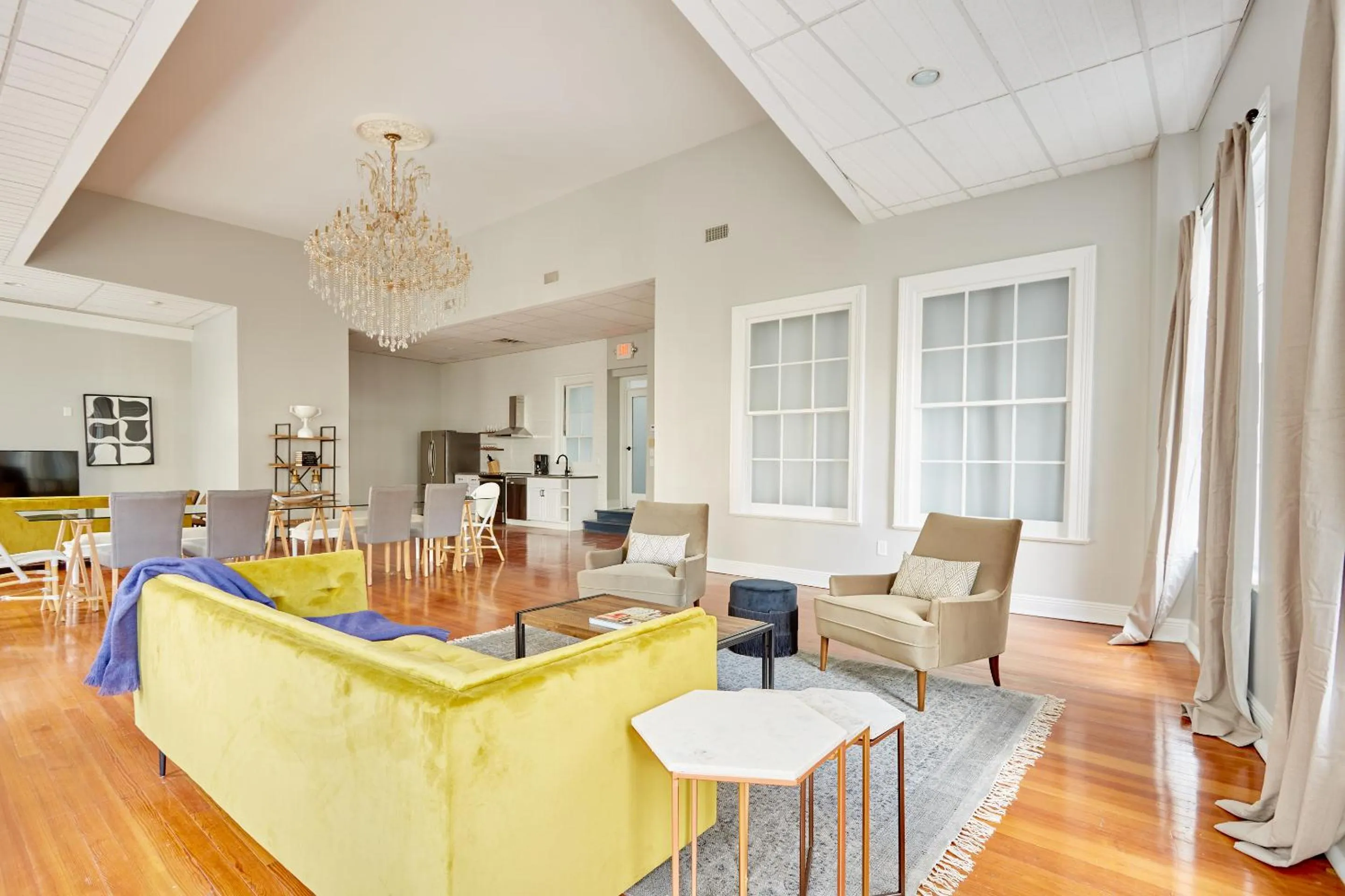 Sonder Baronne Manor