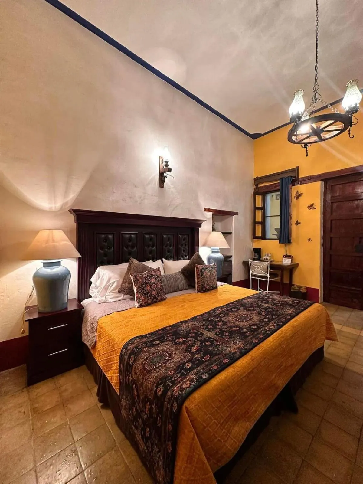 Photo of the whole room, Bed in Copa de Oro Hotel Boutique