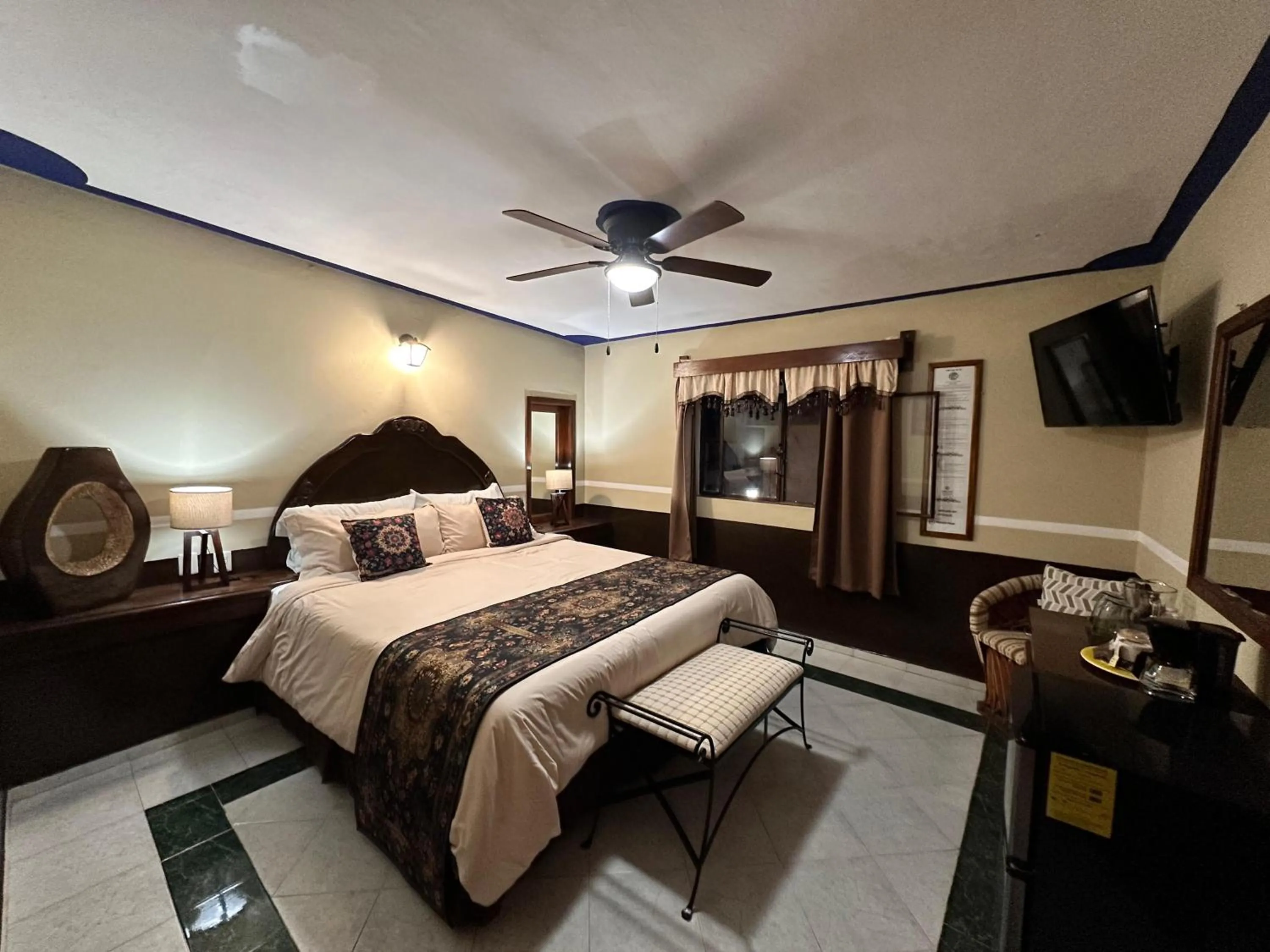 Photo of the whole room, Bed in Copa de Oro Hotel Boutique