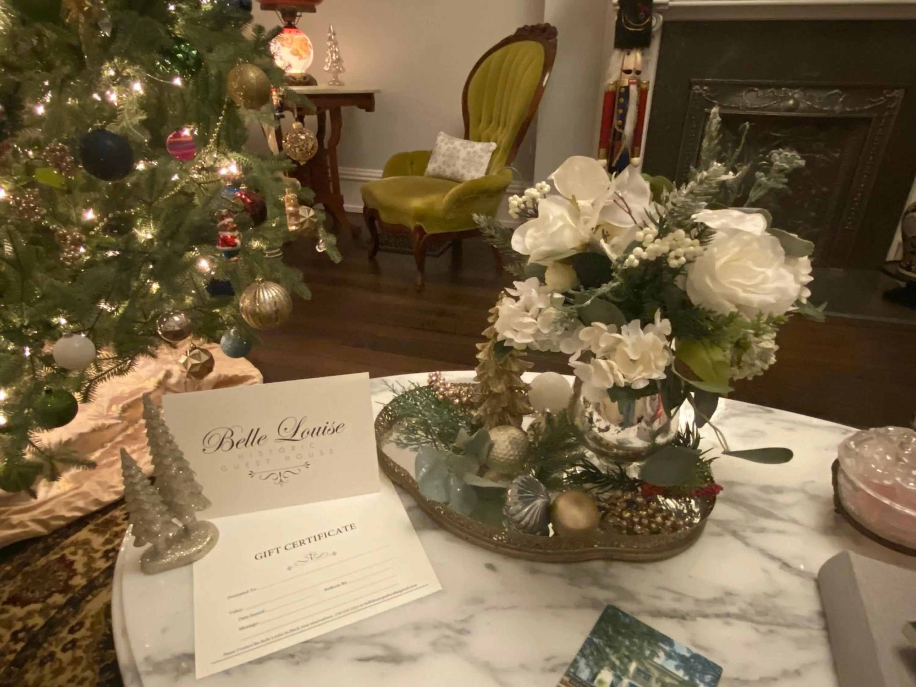 Living room in Belle Louise Historic Bed & Breakfast