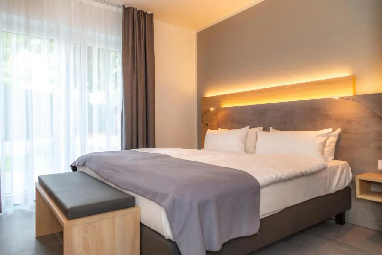 Bed in Hotel Schwarzes Ross