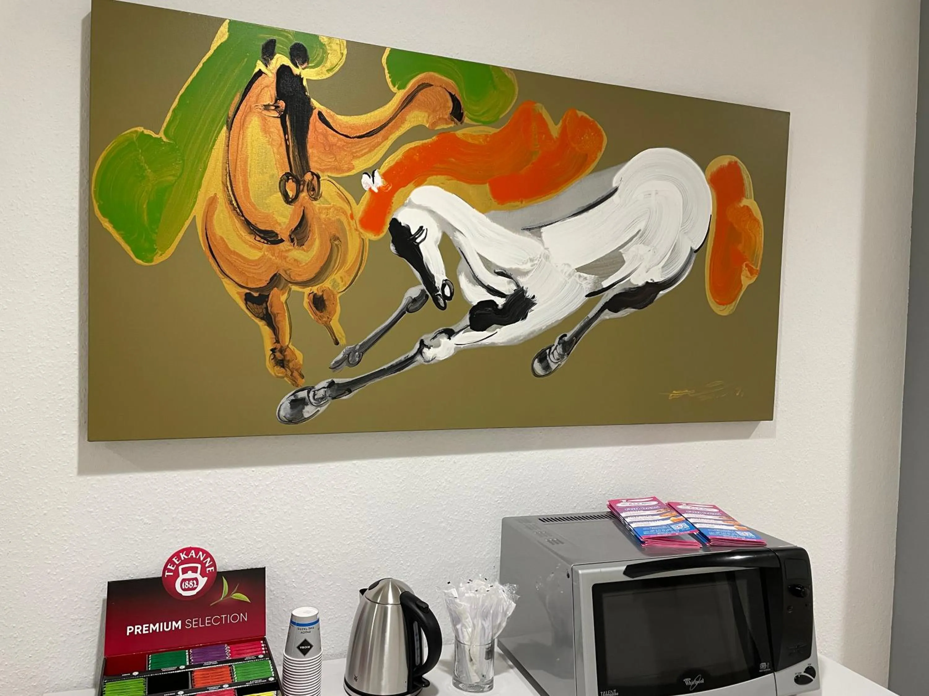 Coffee/tea facilities in Hotel Schwarzes Ross