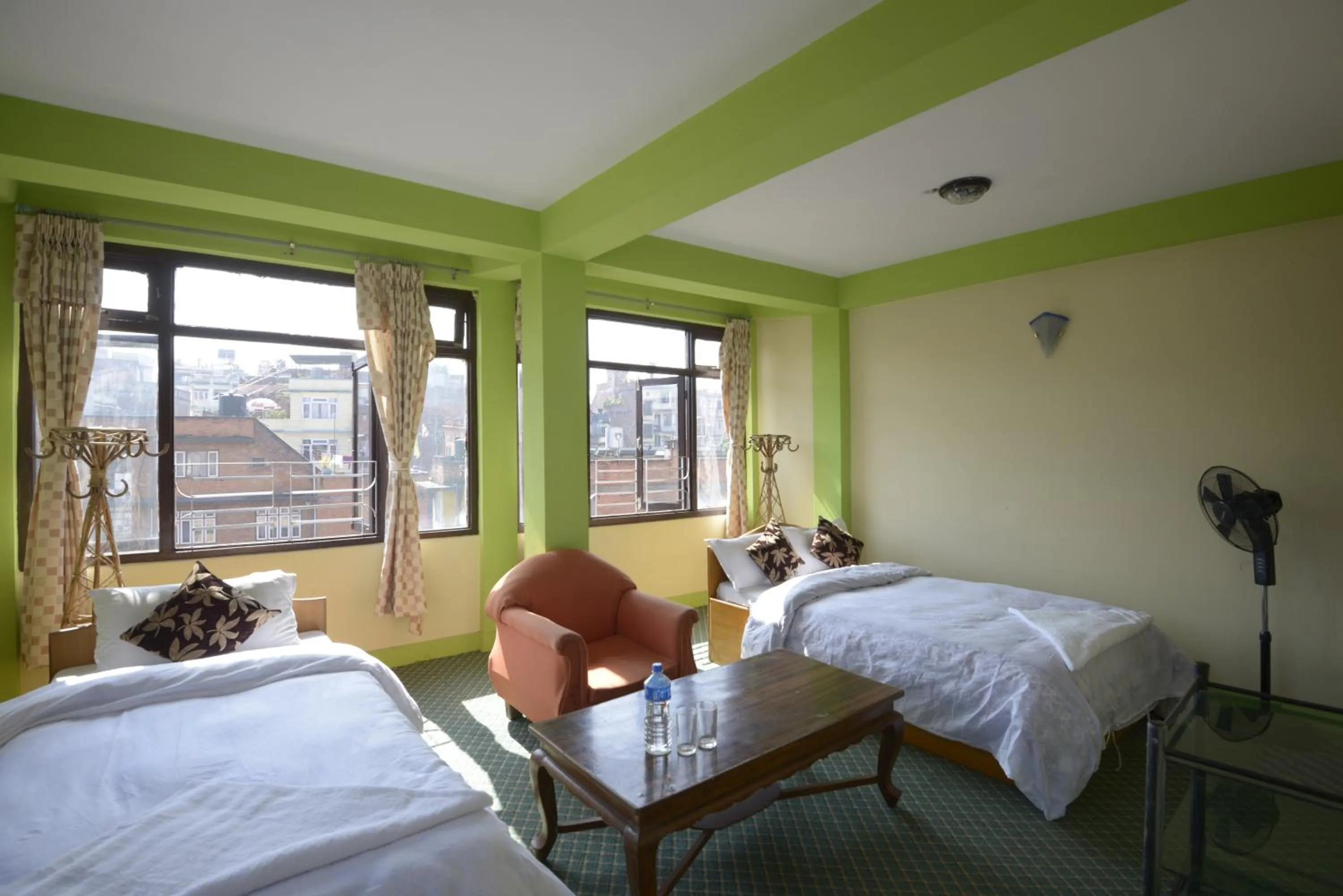 Photo of the whole room, Bed in Hotel Yala Peak