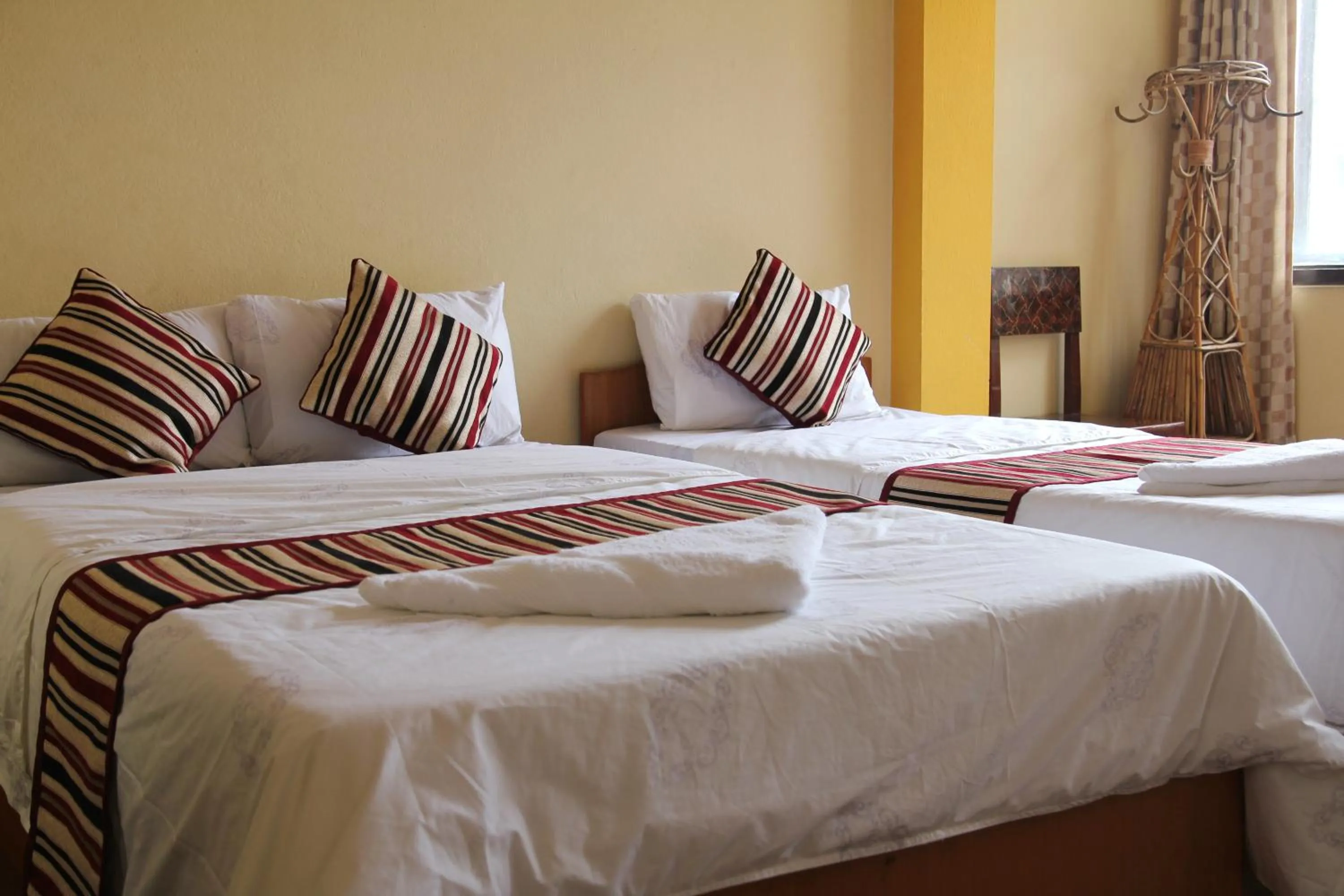 Bedroom, Bed in Hotel Yala Peak