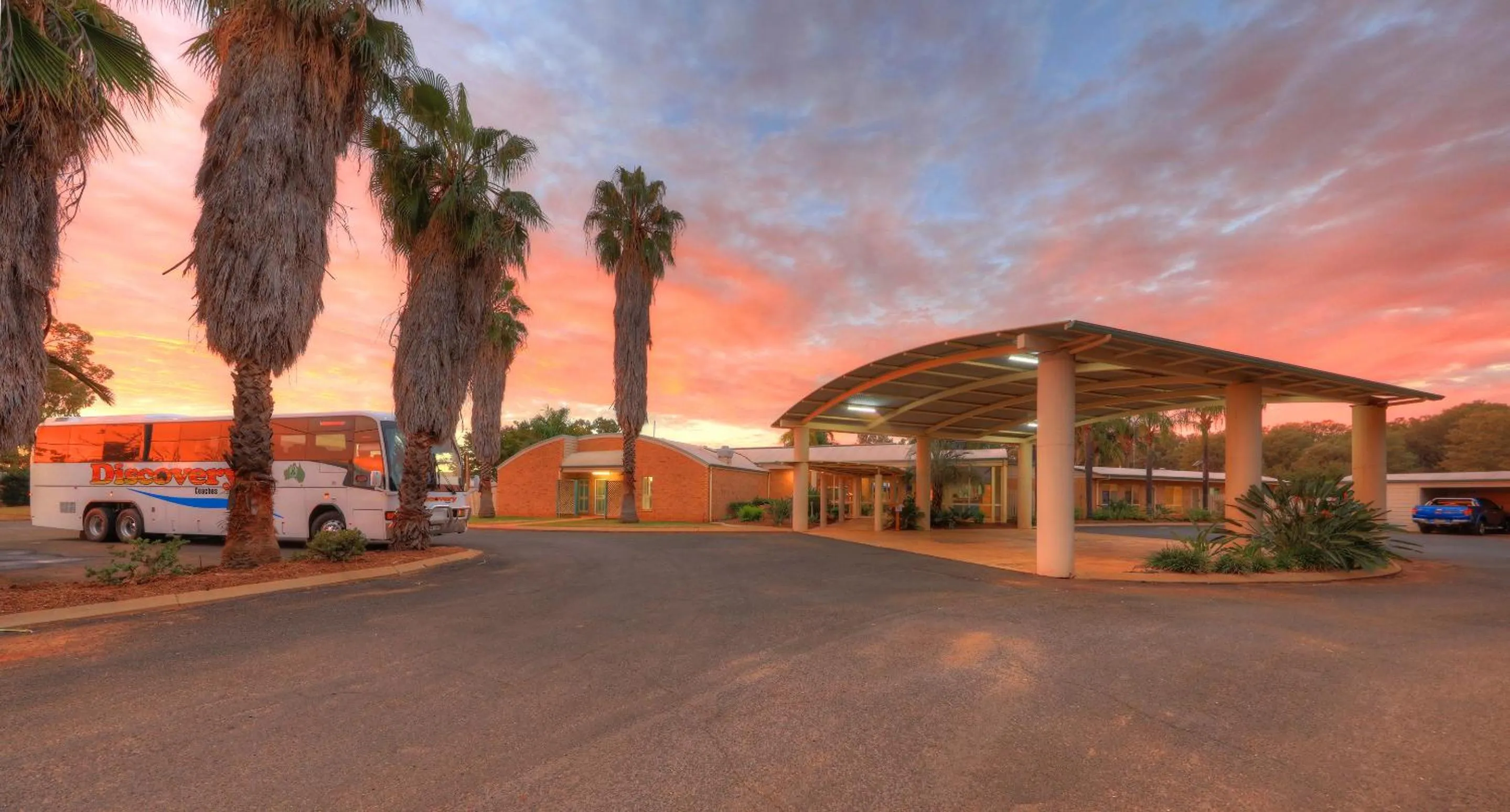 Property building in Mulga Country Motor Inn