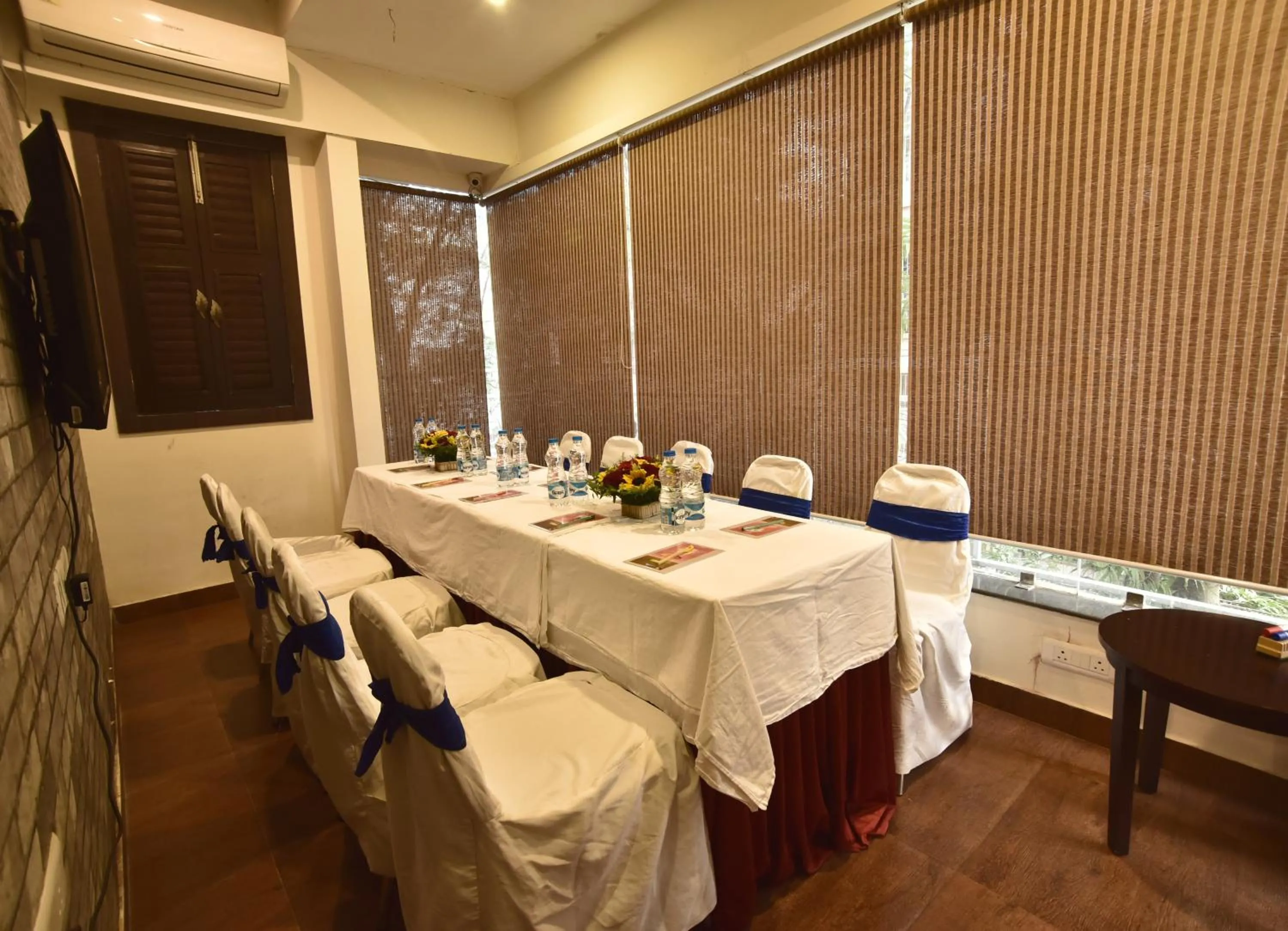 Business facilities in Casa Broadway-A Boutique Hotel