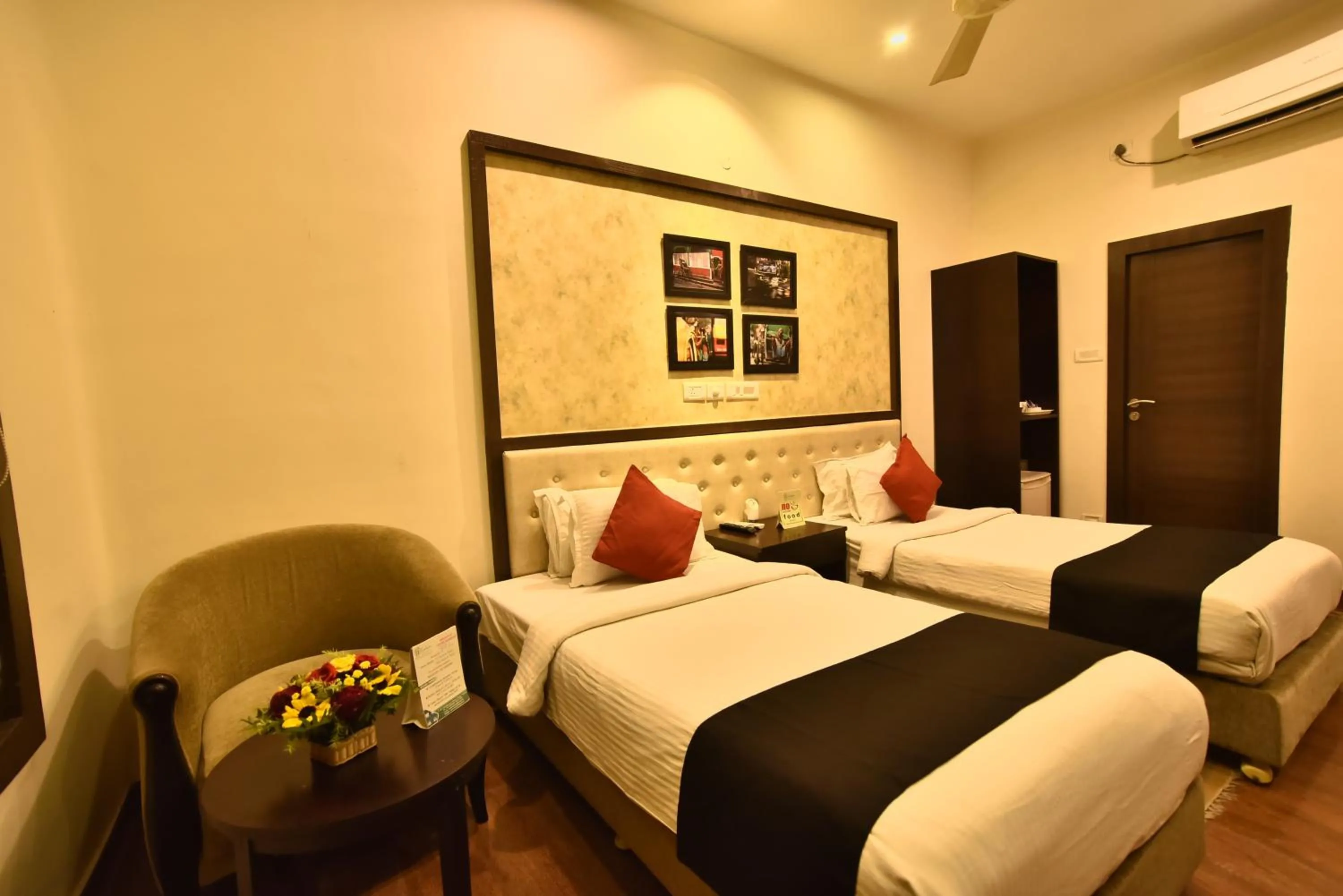 Property building, Bed in Casa Broadway-A Boutique Hotel