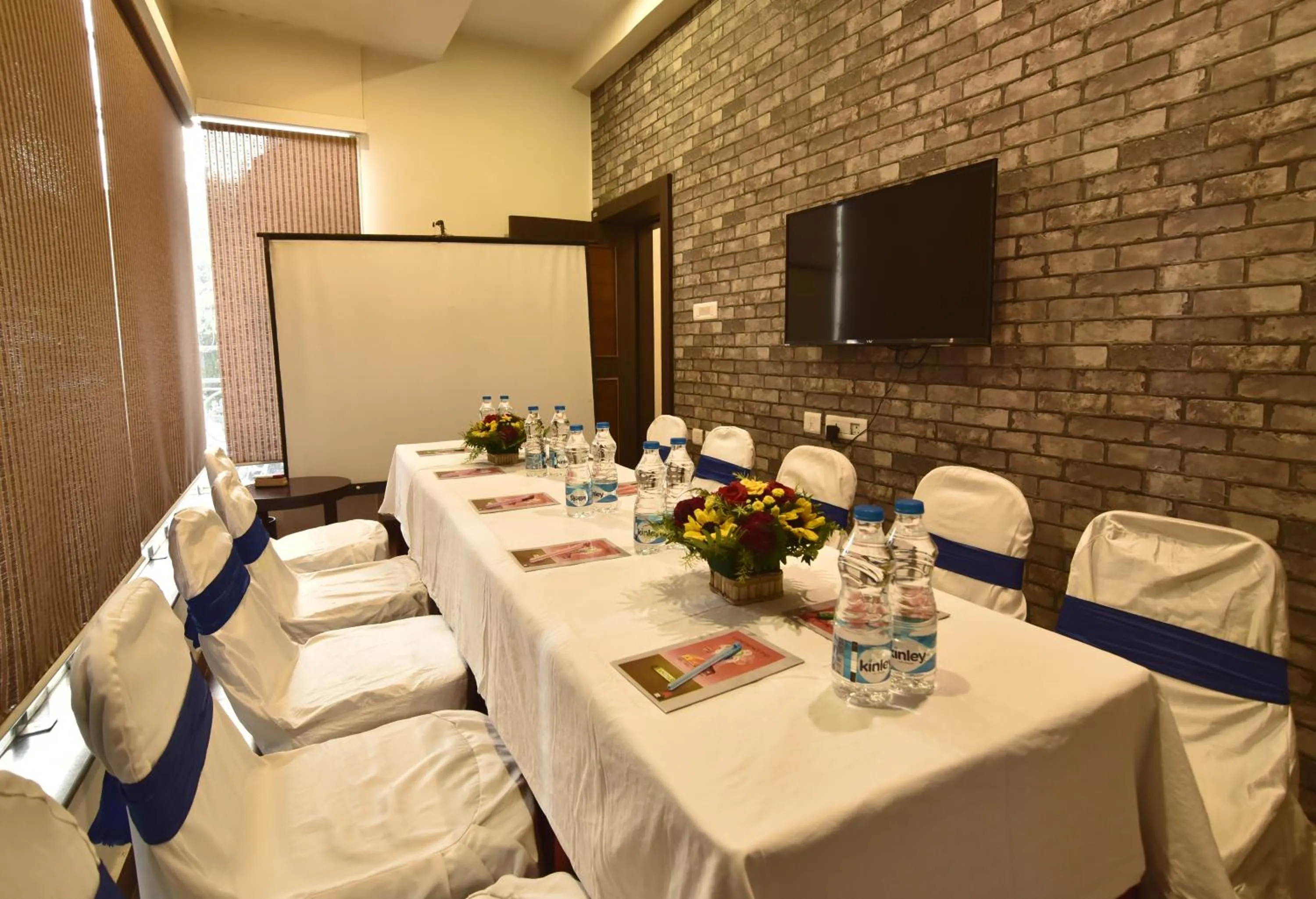 Banquet/Function facilities in Casa Broadway-A Boutique Hotel