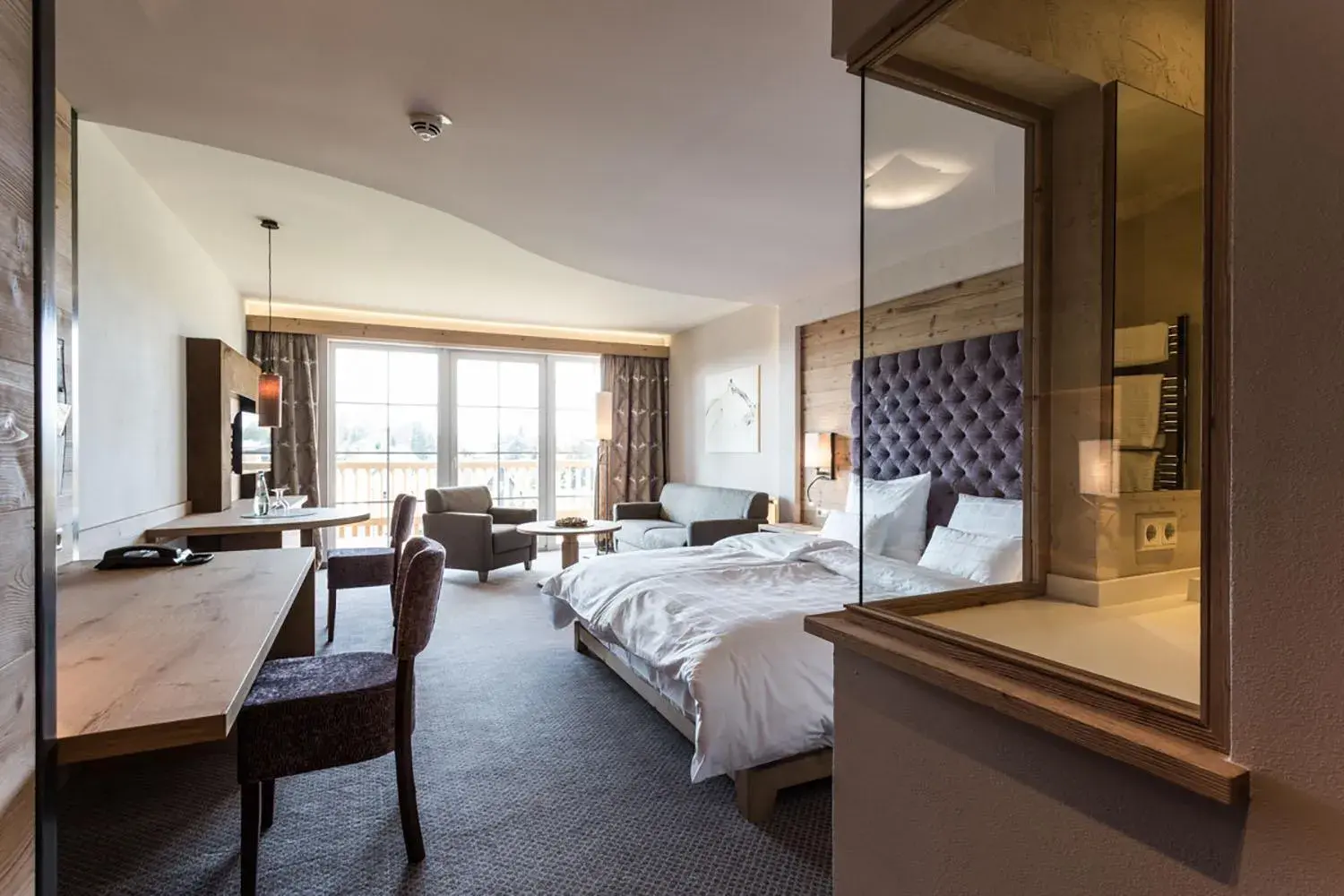 Junior Suite Superior with Balcony - single occupancy in Meiser SPA Resort Junior Suite Superior with Balcony - single occupancy in Meiser SPA Resort