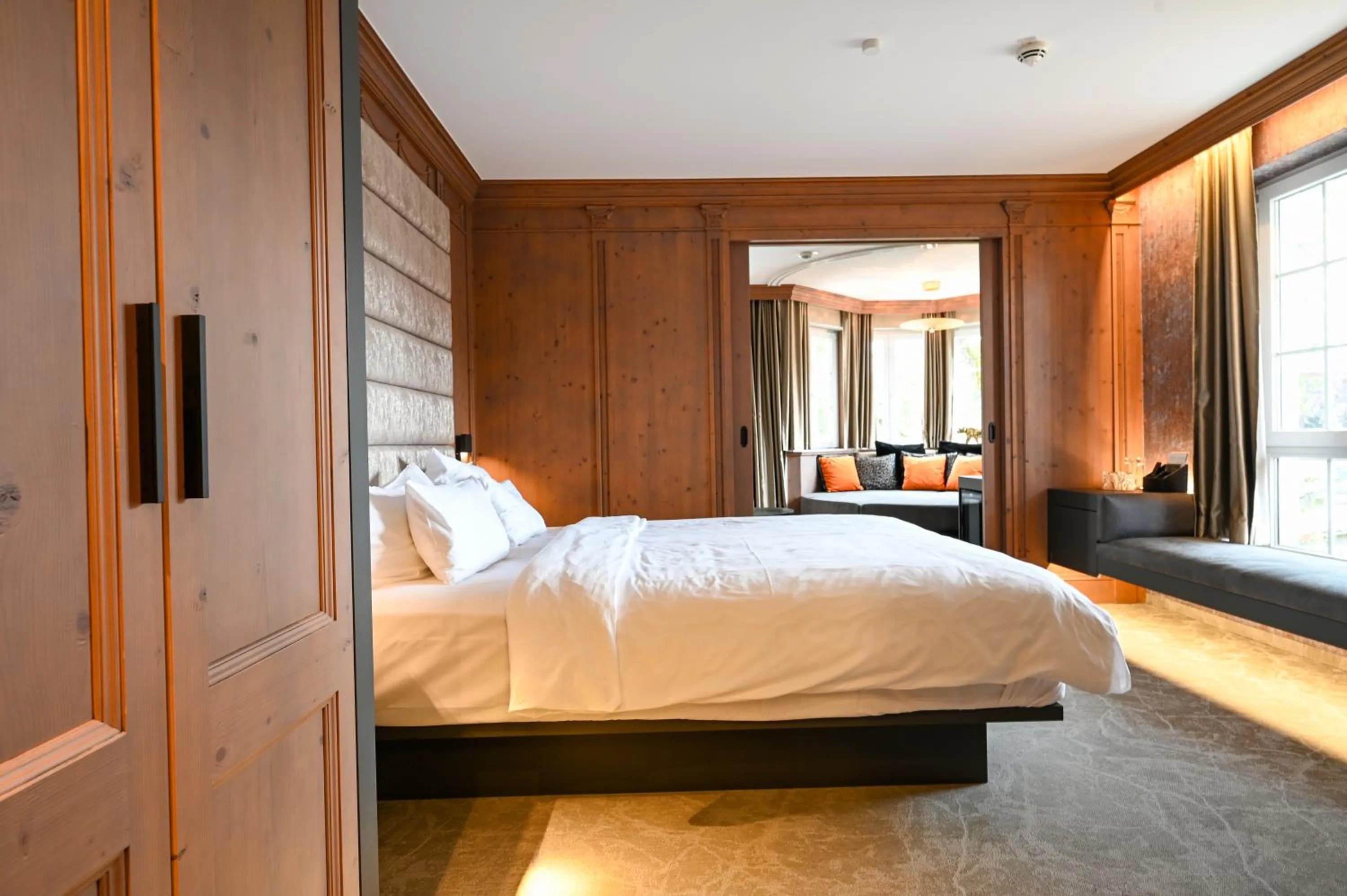 Photo of the whole room, Bed in Meiser SPA Resort