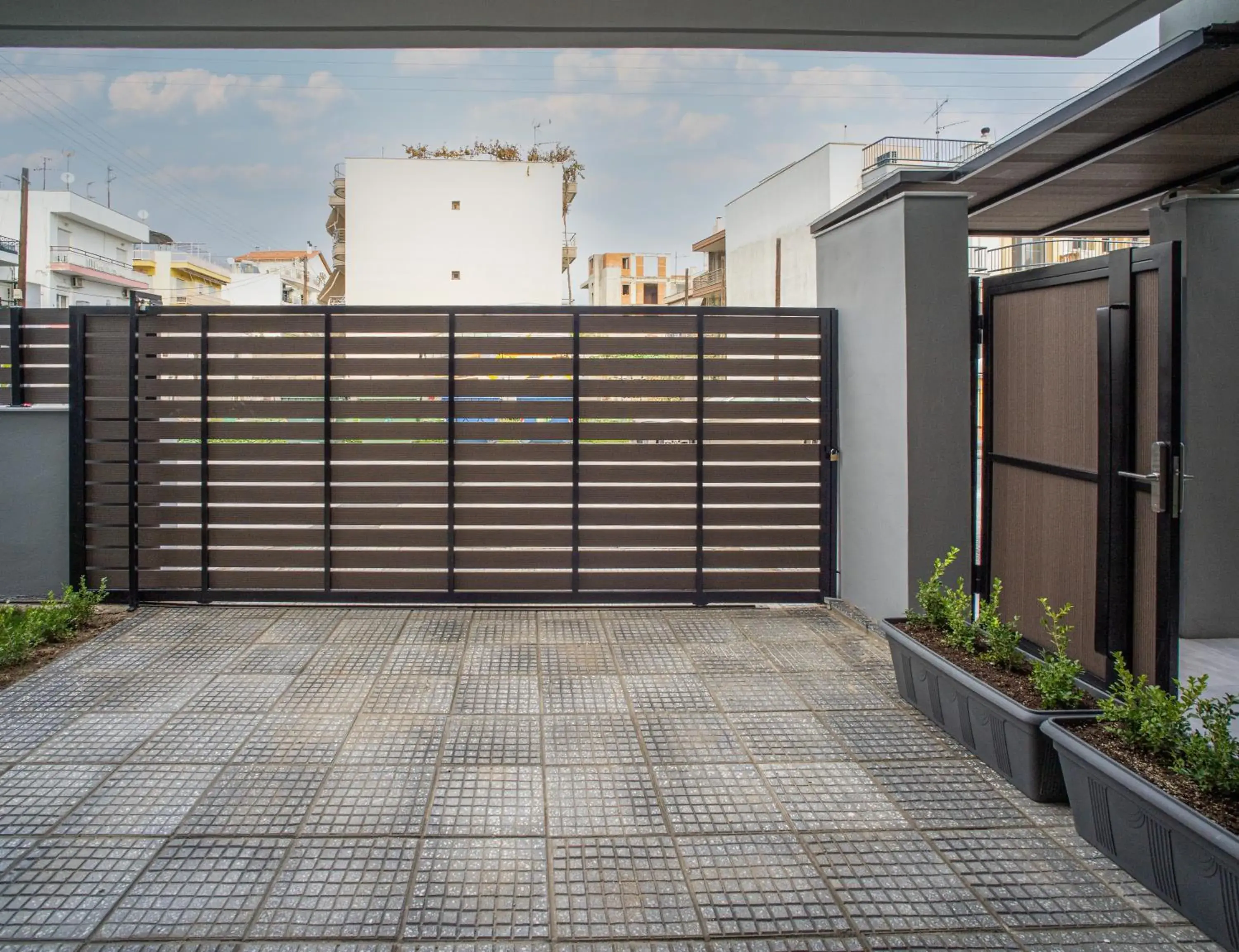 Property building in Salina Premium Residences Volos Property building in Salina Premium Residences Volos