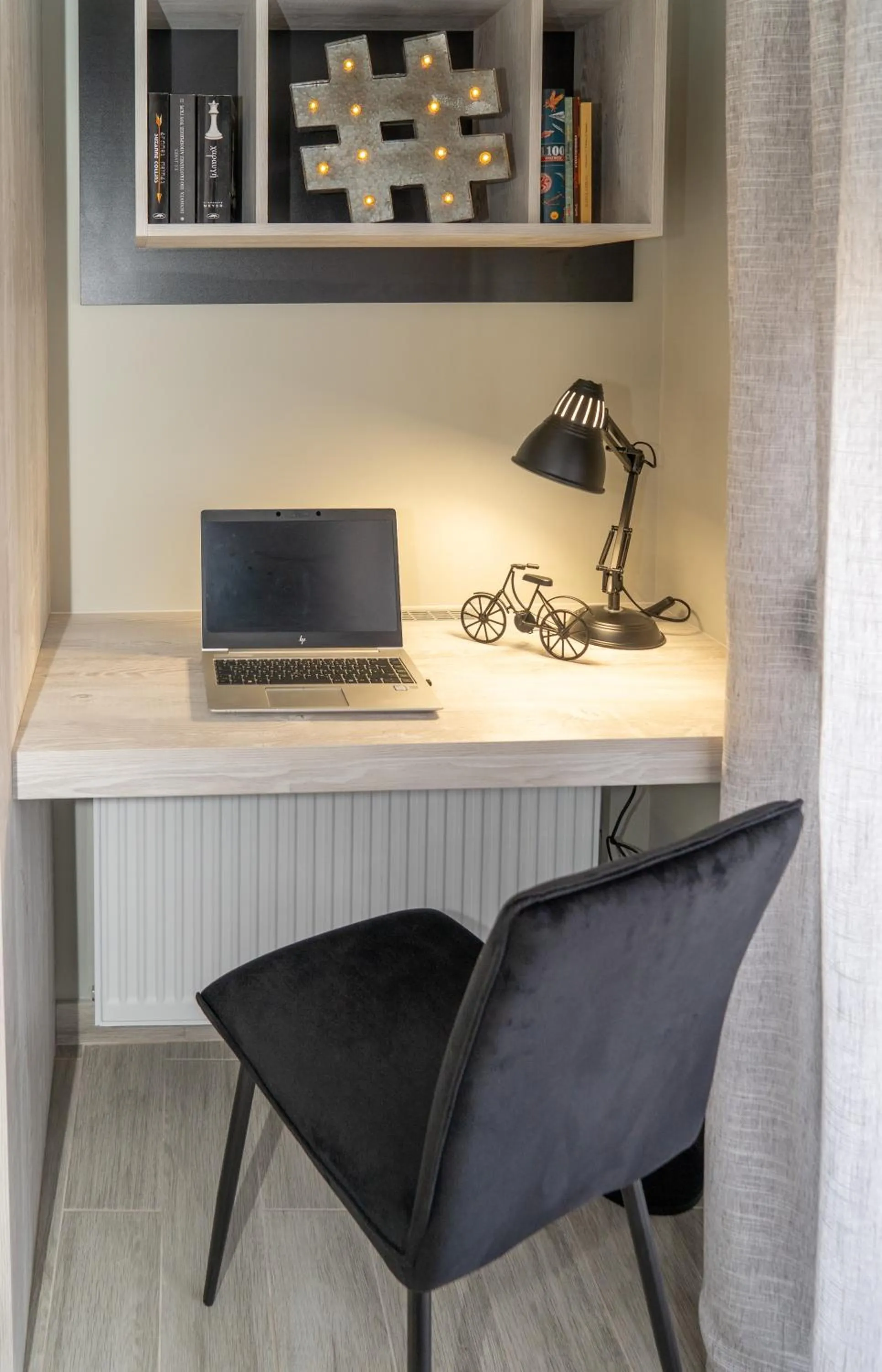 Business facilities in Salina Premium Residences Volos