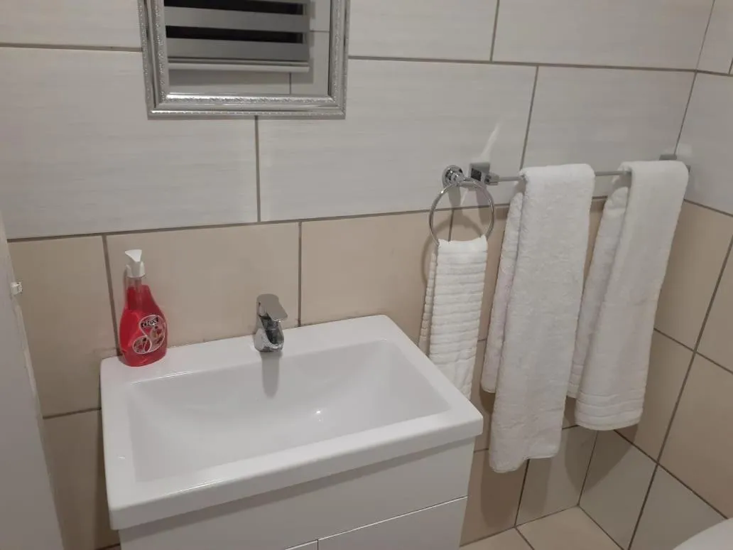 Ekaya Palace Guest House