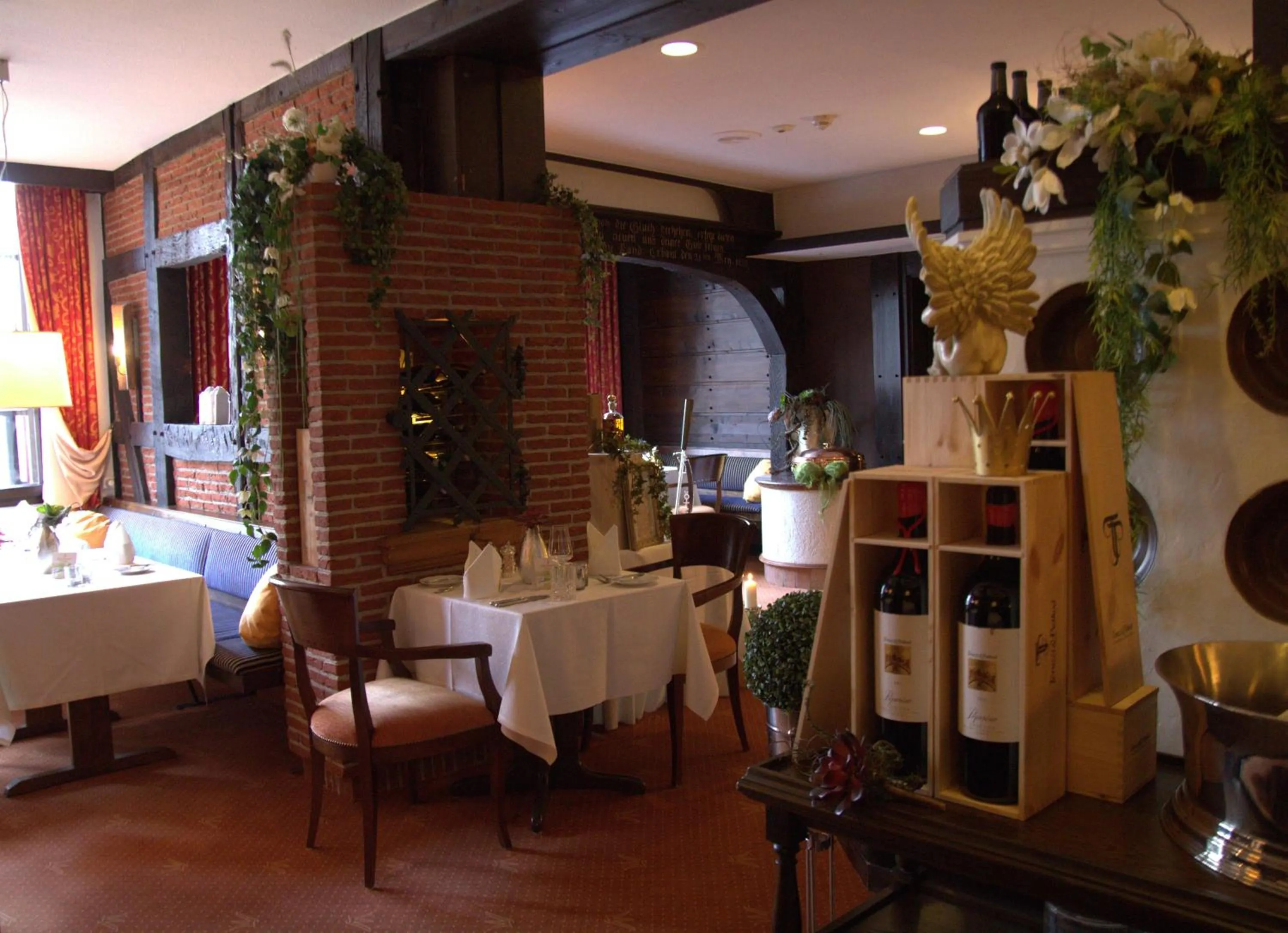 Restaurant/places to eat in Romantisches Hotel Menzhausen