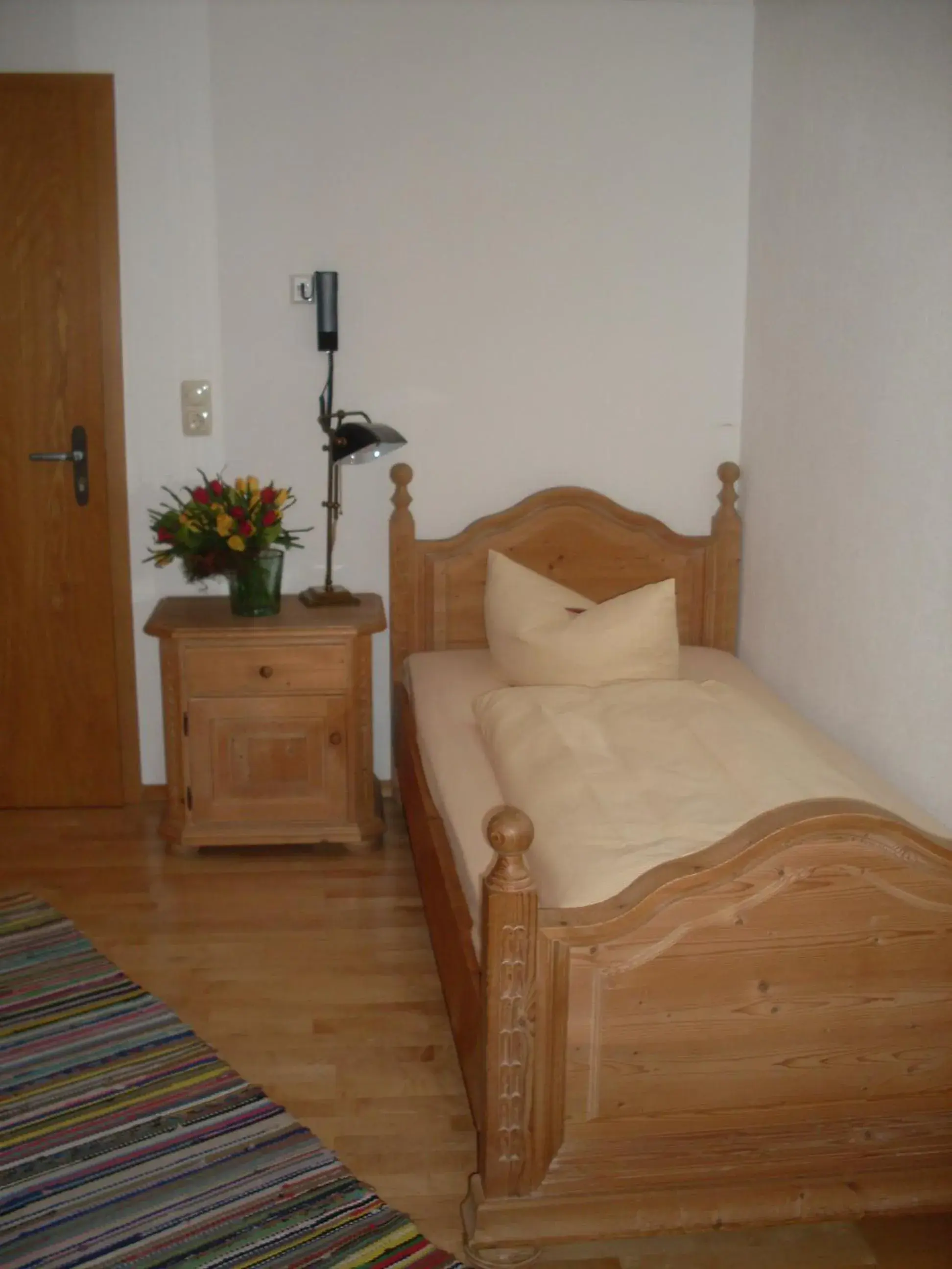 Standard Single Room in Gasthof Ochsenwirt Standard Single Room in Gasthof Ochsenwirt