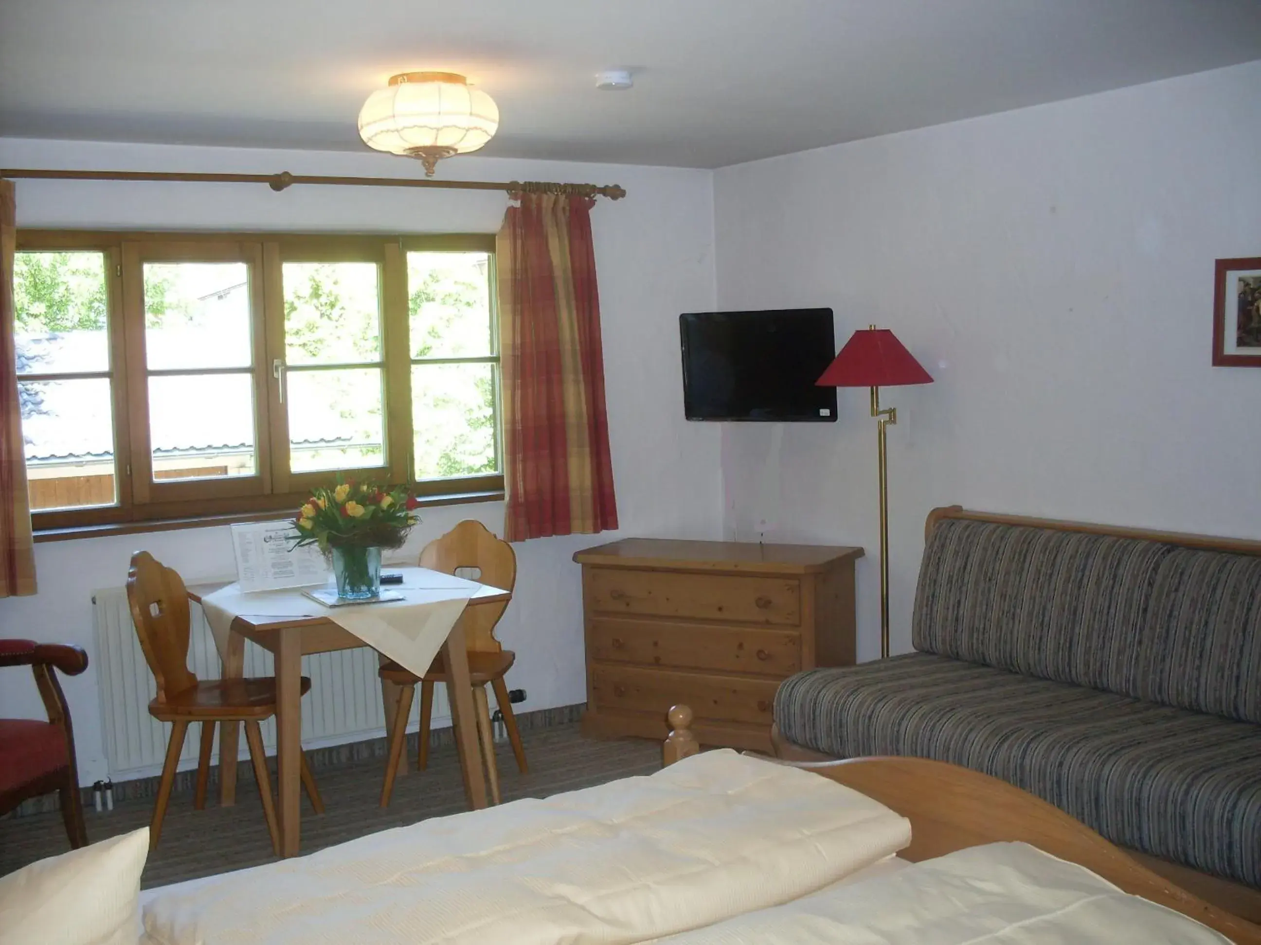 Photo of the whole room, Bed in Gasthof Ochsenwirt Photo of the whole room, Bed in Gasthof Ochsenwirt