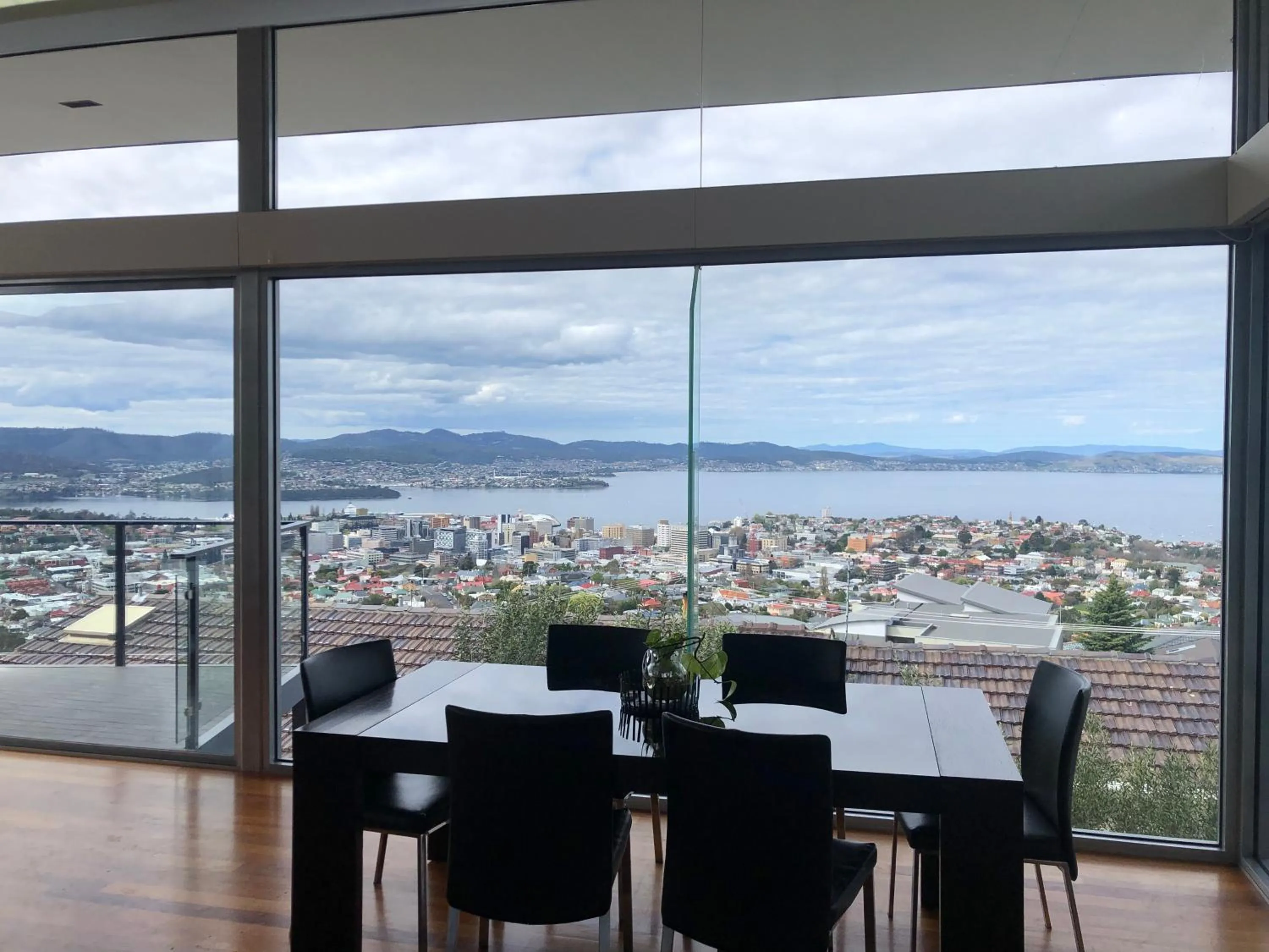 Dining area in Hobart View