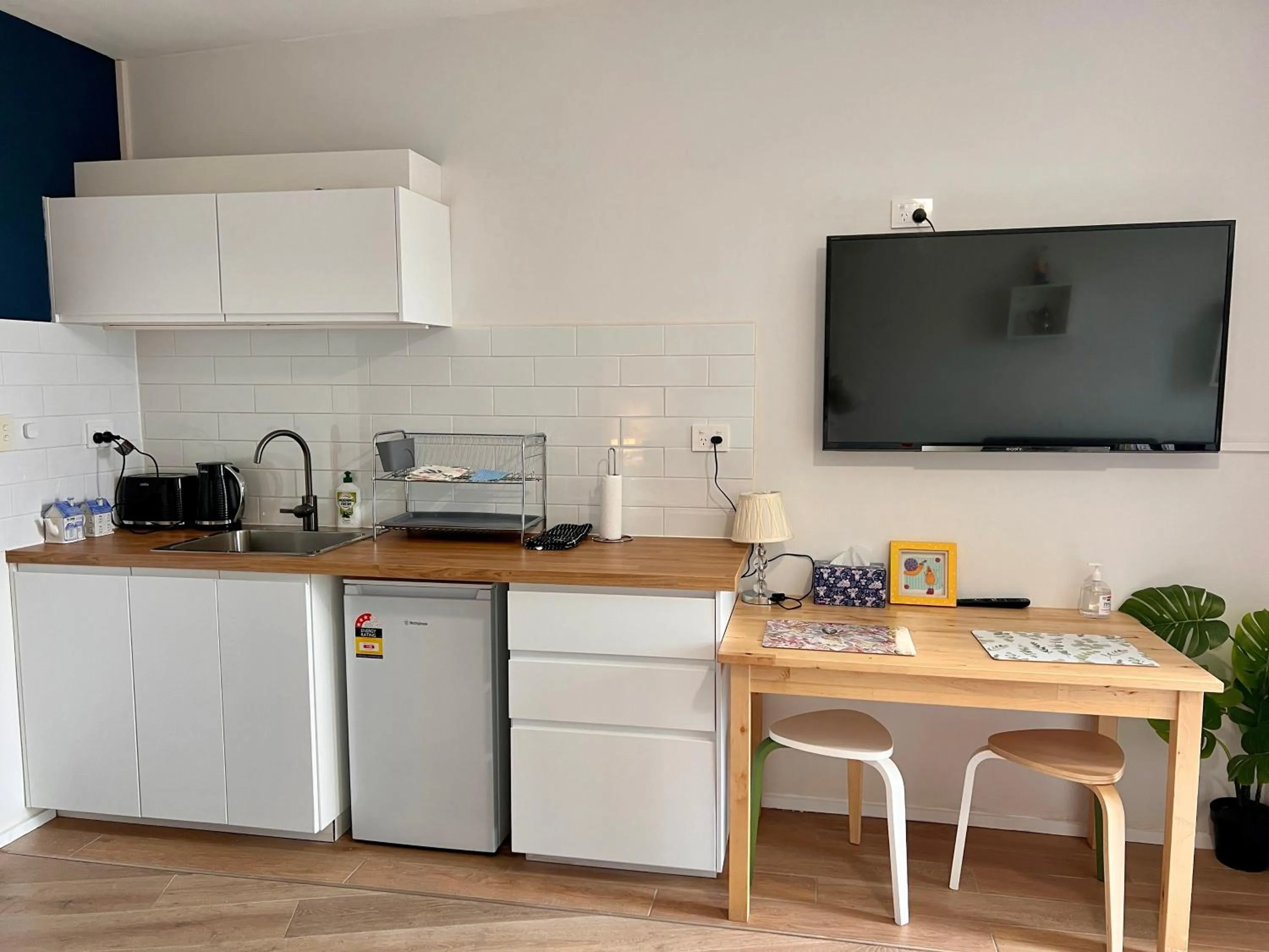 Kitchen or kitchenette in Hobart View