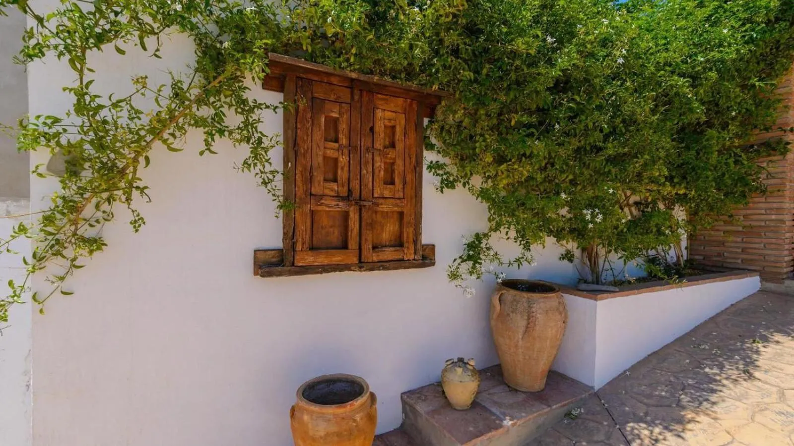 Casa Ramirez Almachar by Ruralidays