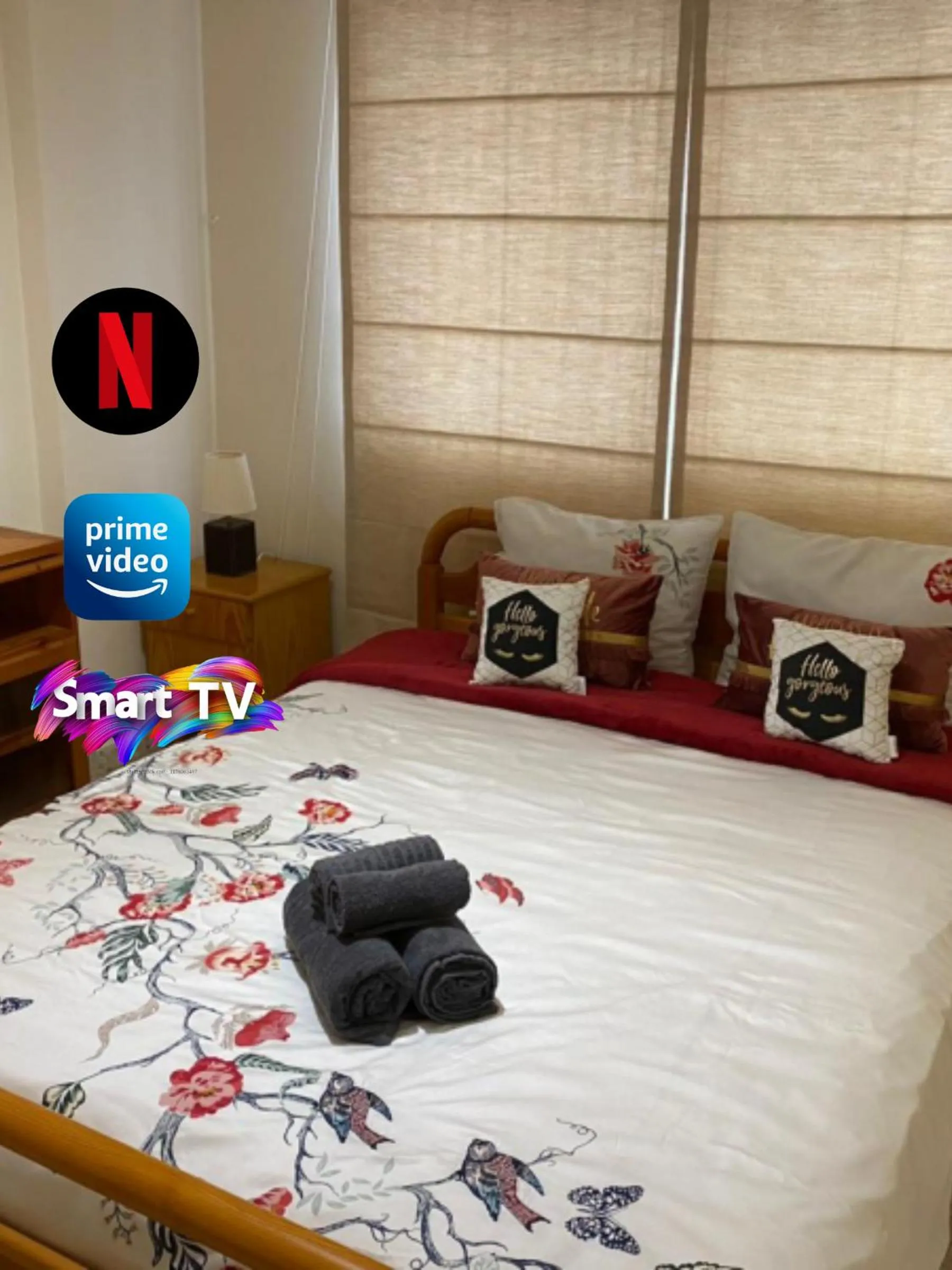 Bed in Larnaca Comfort Rooms With Smart TV & Netflix