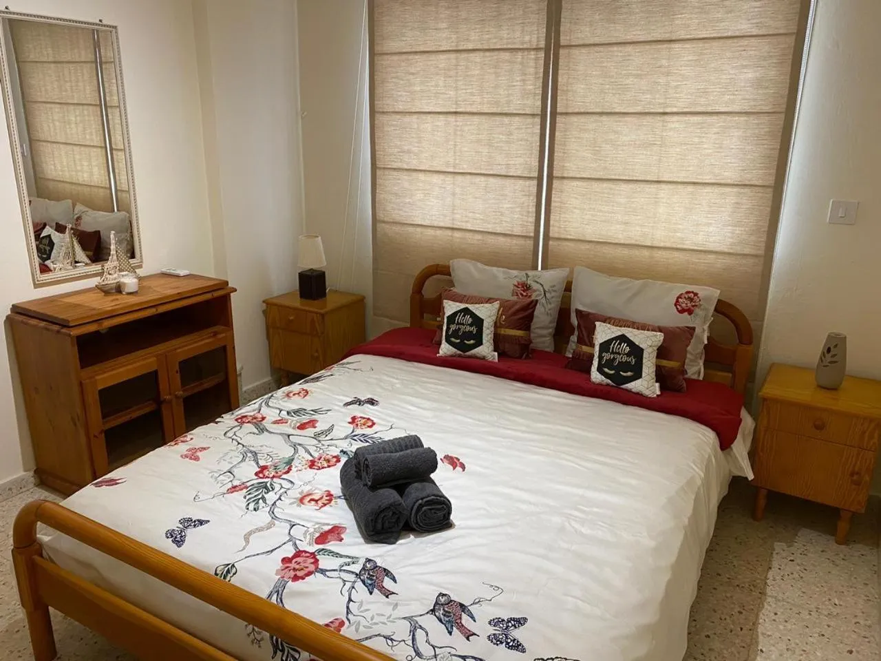 Larnaca Comfort Rooms With Smart TV & Netflix