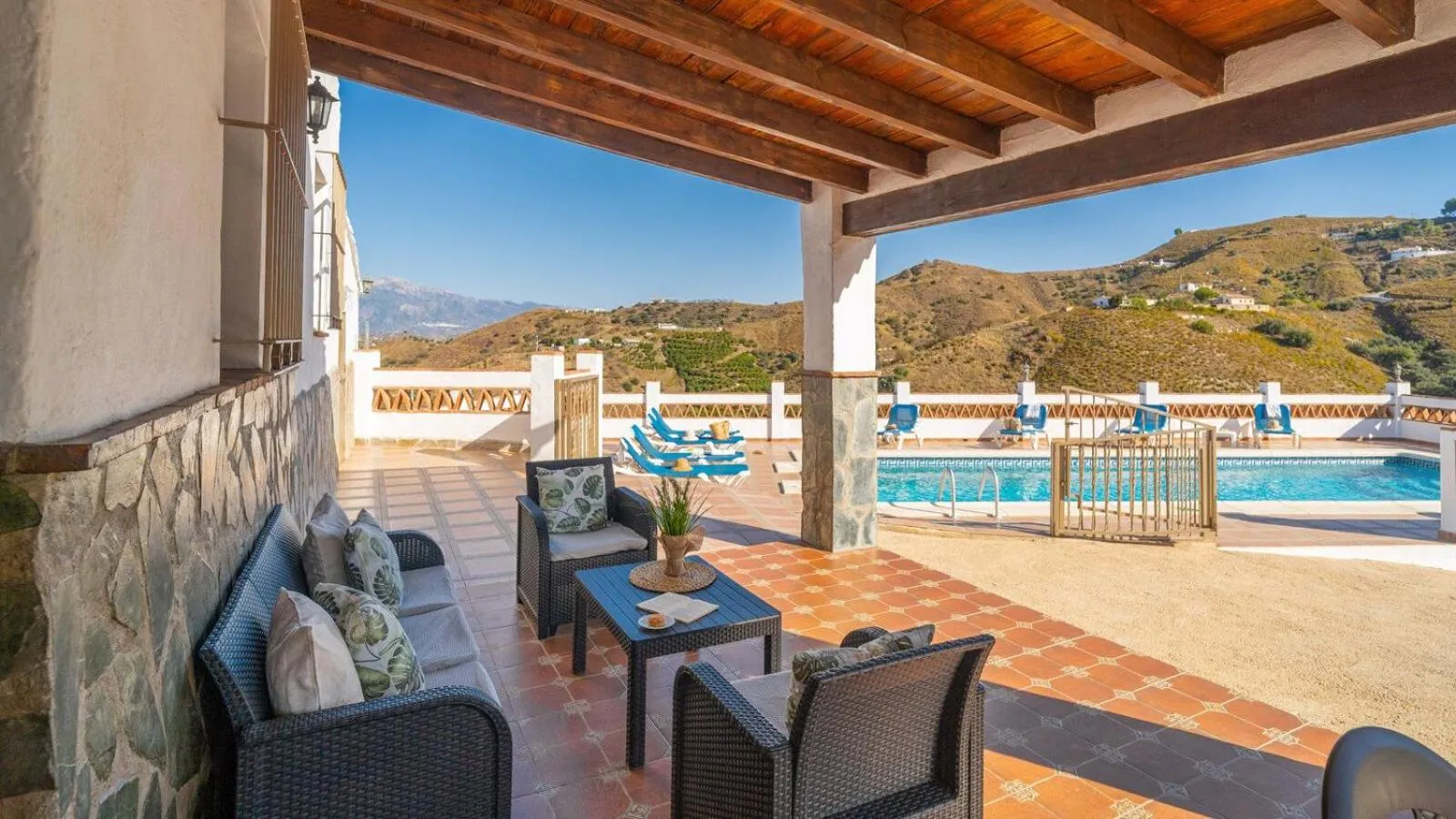 Property building in Casa Herrero El Borge by Ruralidays