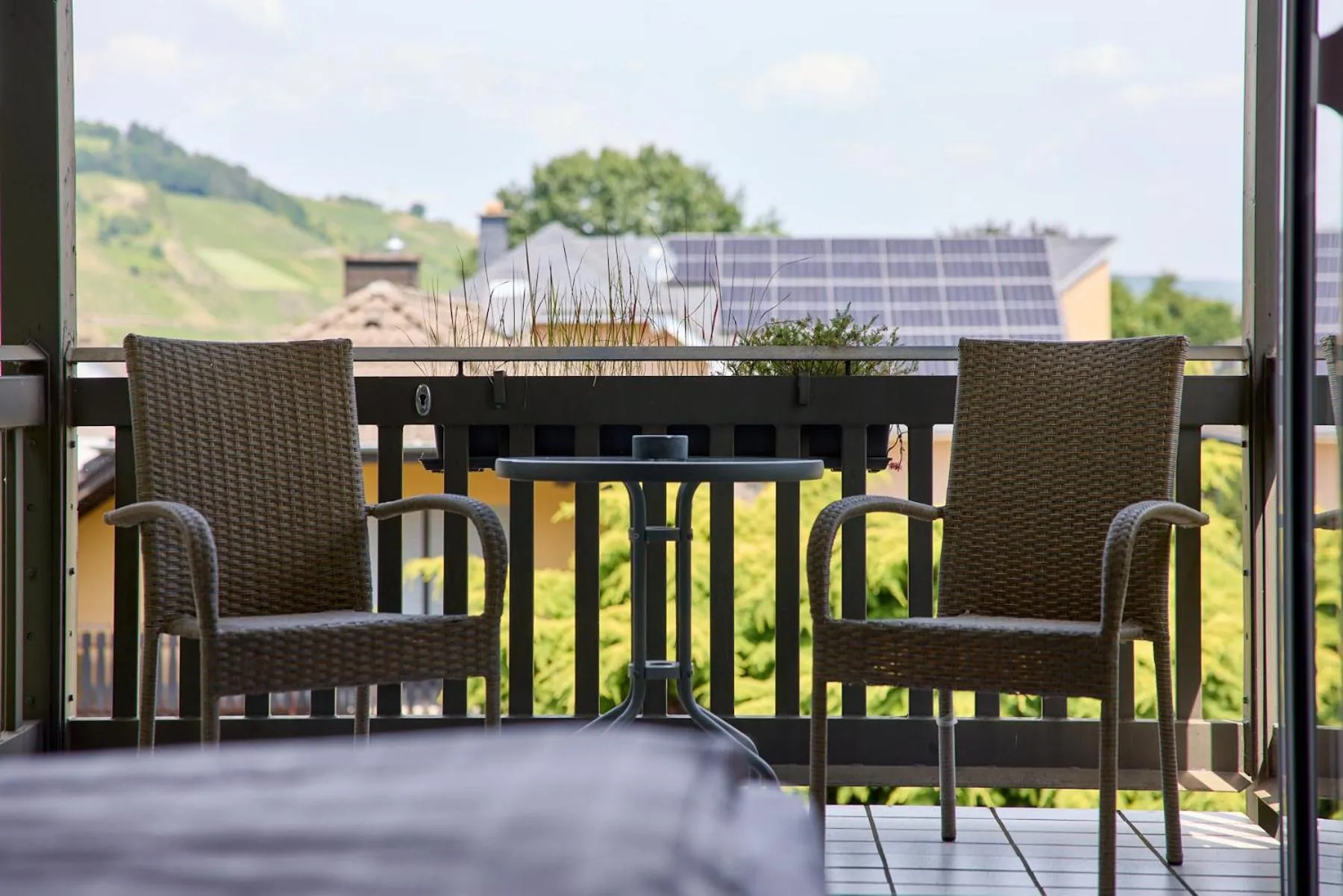 Balcony/Terrace in Moselhotel Weinhaus Simon `Sauna`Restaurant`ELadesäule