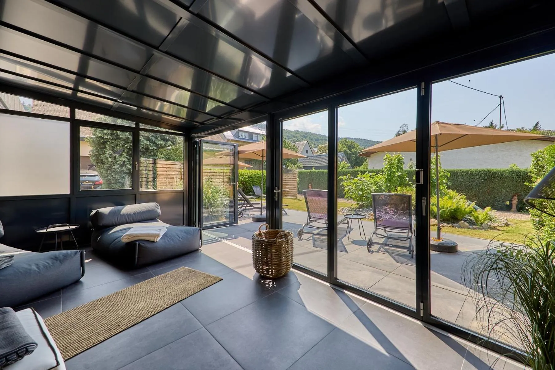 Balcony/Terrace in Moselhotel Weinhaus Simon `Sauna`Restaurant`ELadesäule