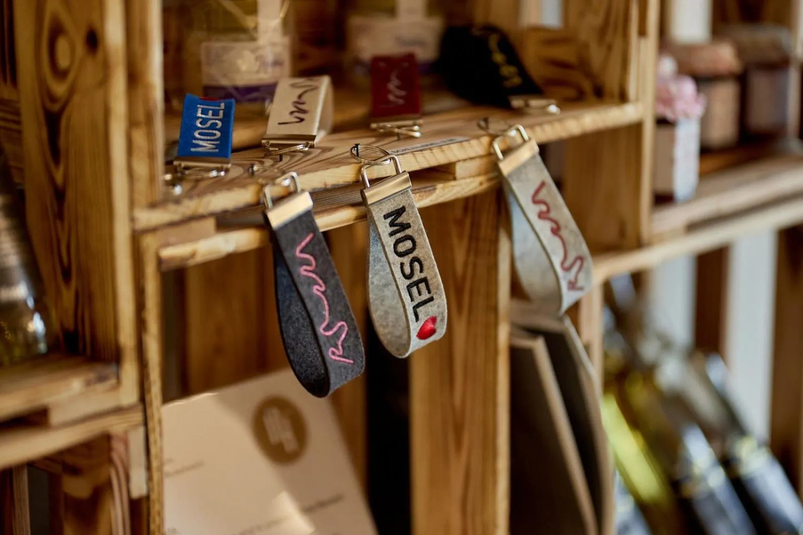 Lobby or reception in Moselhotel Weinhaus Simon `Sauna`Restaurant`ELadesäule