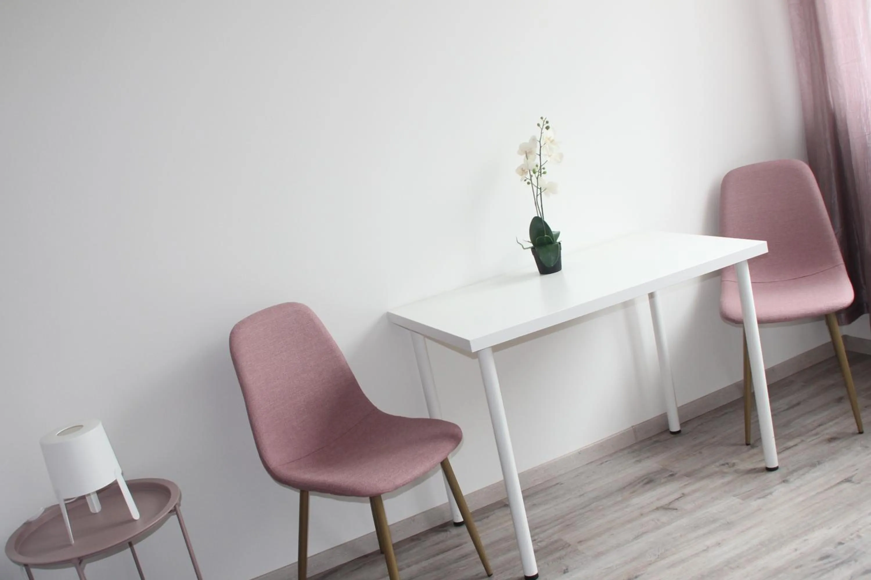 Living room in Vecsési Rendezvényközpont és Panzió