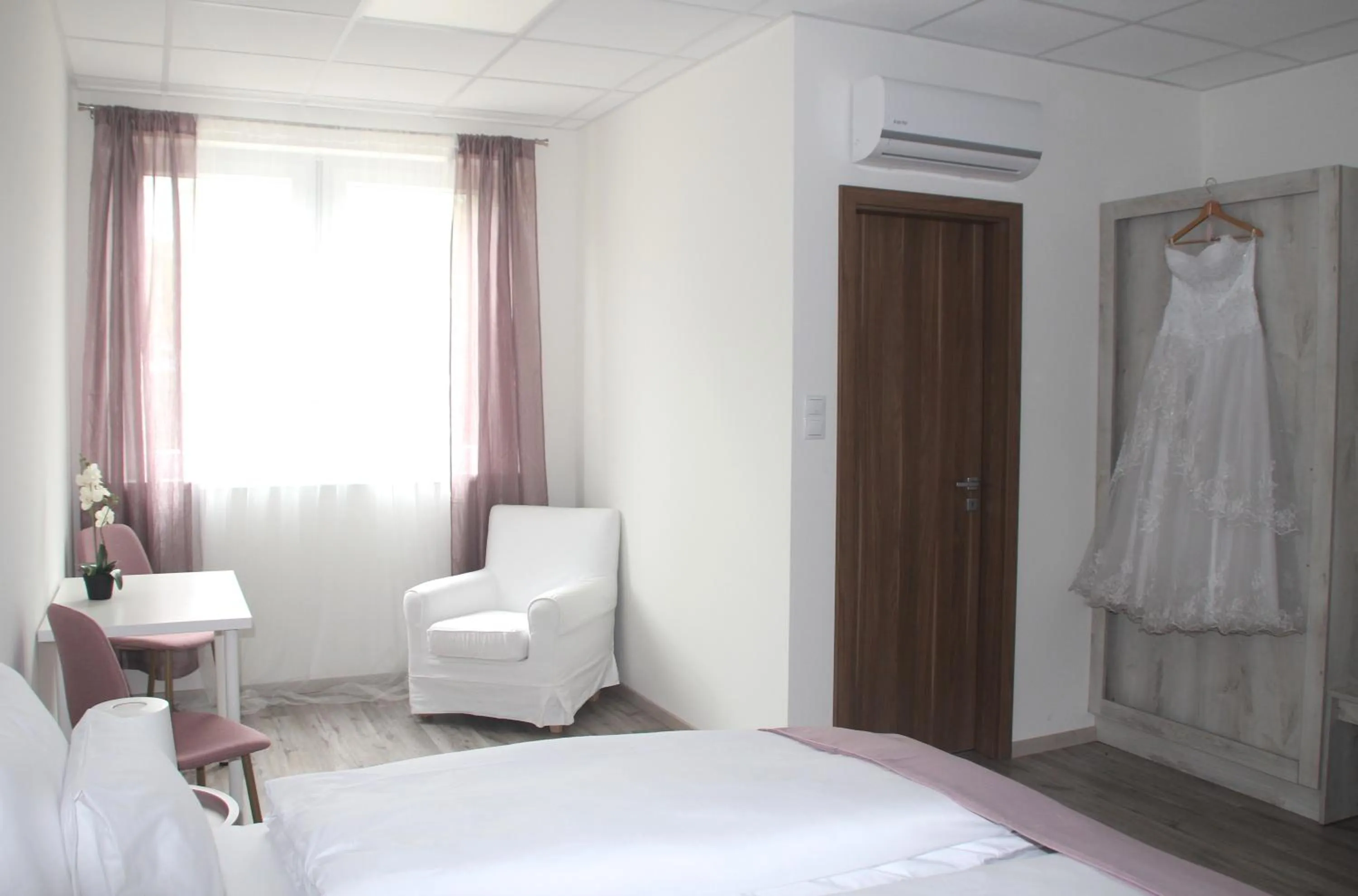 Bed in Vecsési Rendezvényközpont és Panzió