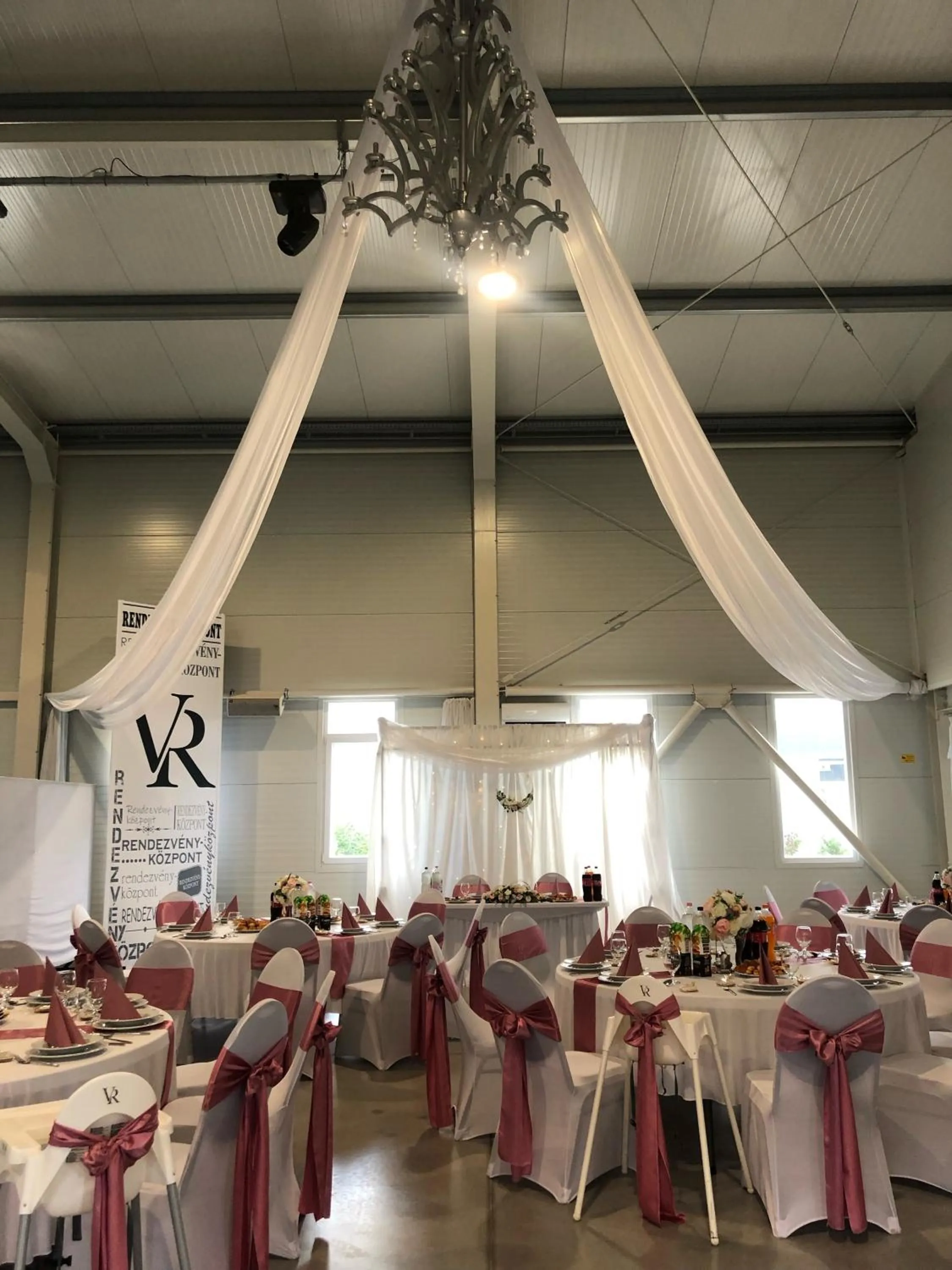 Banquet/Function facilities in Vecsési Rendezvényközpont és Panzió