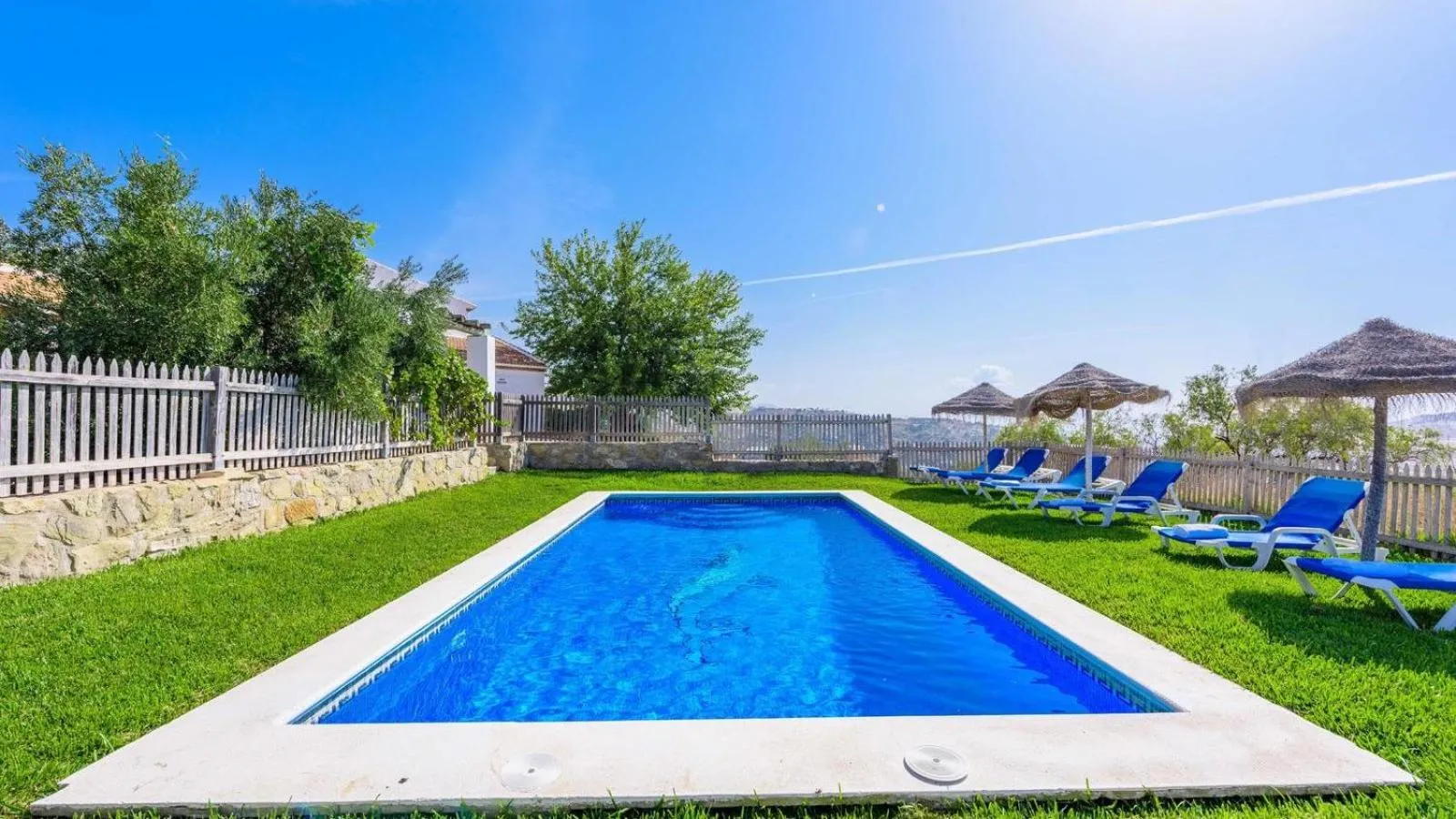 Swimming pool in Casa Francisca Antequera - La Higuera by Ruralidays