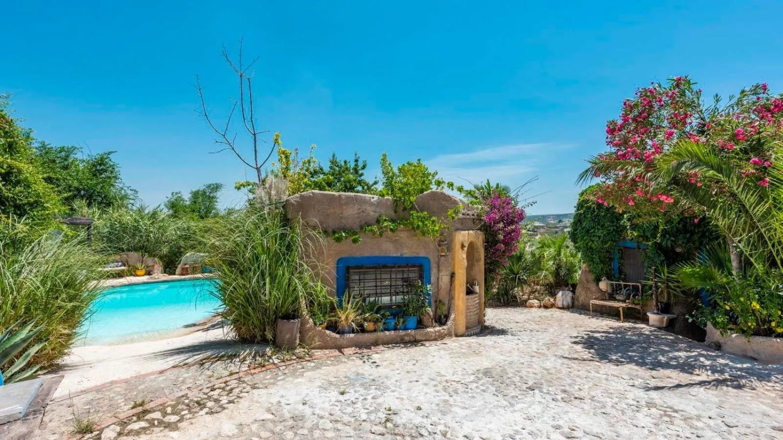 Swimming pool in Casa Marrojo Loja by Ruralidays