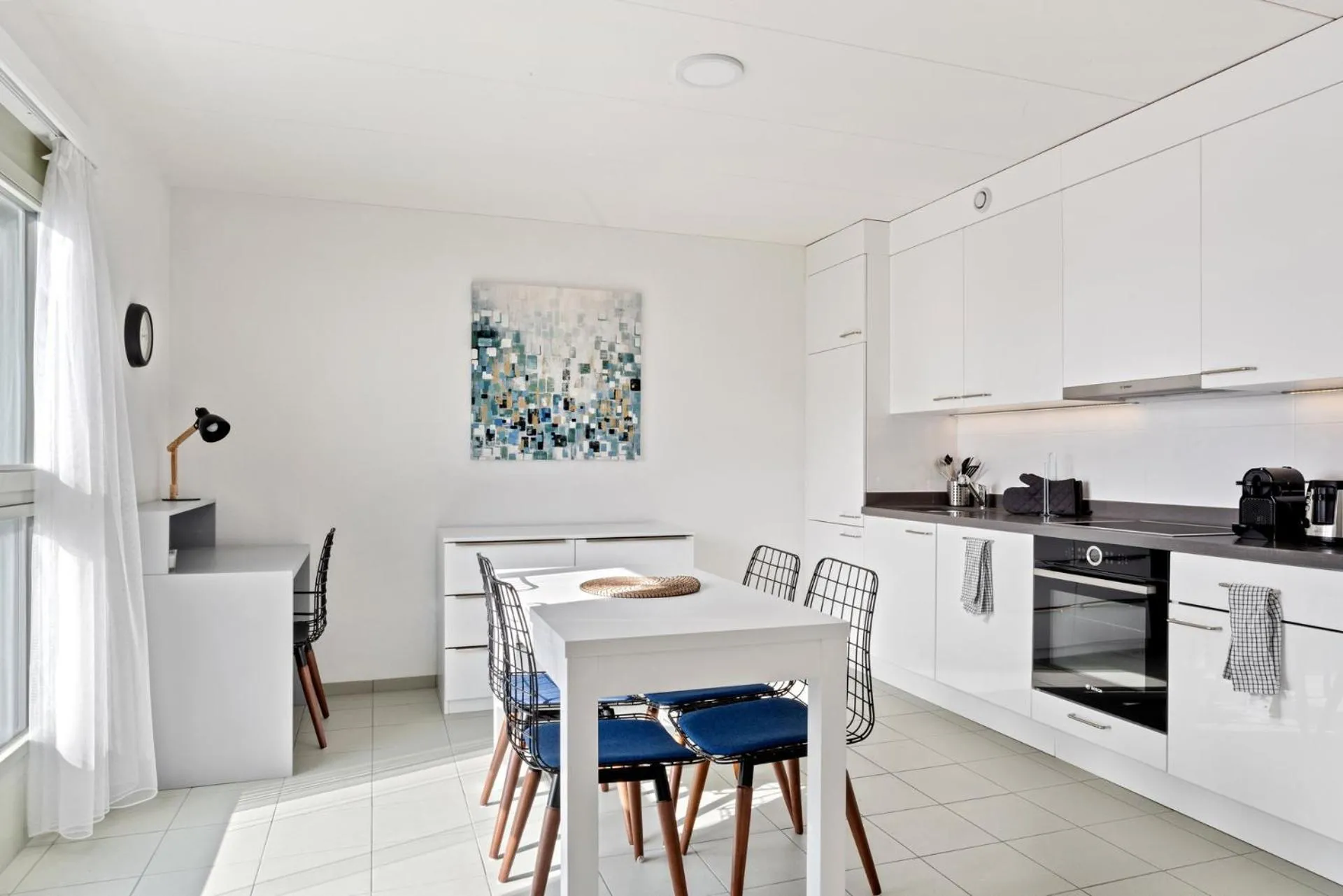 Kitchen or kitchenette in Berne 2 - Self Check In by Homenhancement