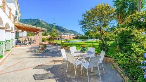 Villa Laurel de Mijas by Ruralidays