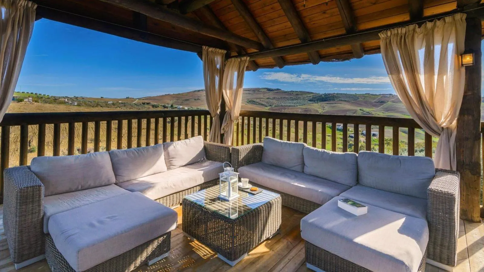 Finca del Rio Antequera - La Higuera by Ruralidays