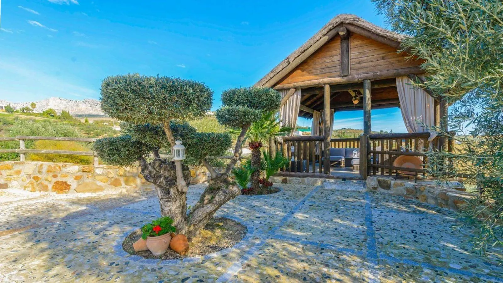 Finca del Rio Antequera - La Higuera by Ruralidays