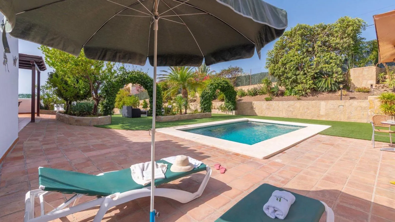 Swimming pool in Cortijo Albaricoque Frigiliana by Ruralidays