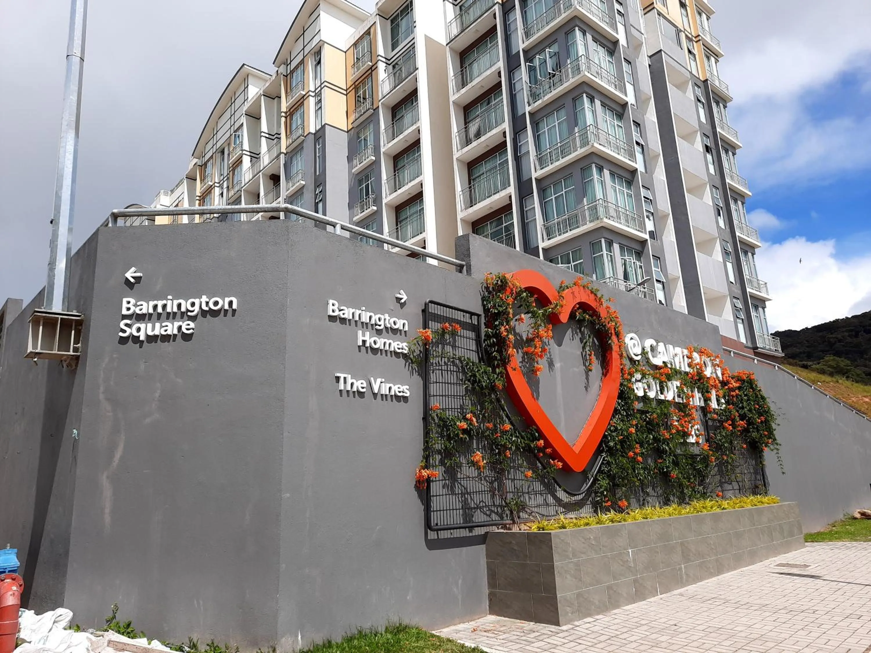 Property building in Lily Homestay Barrington Square Cameron Highlands.